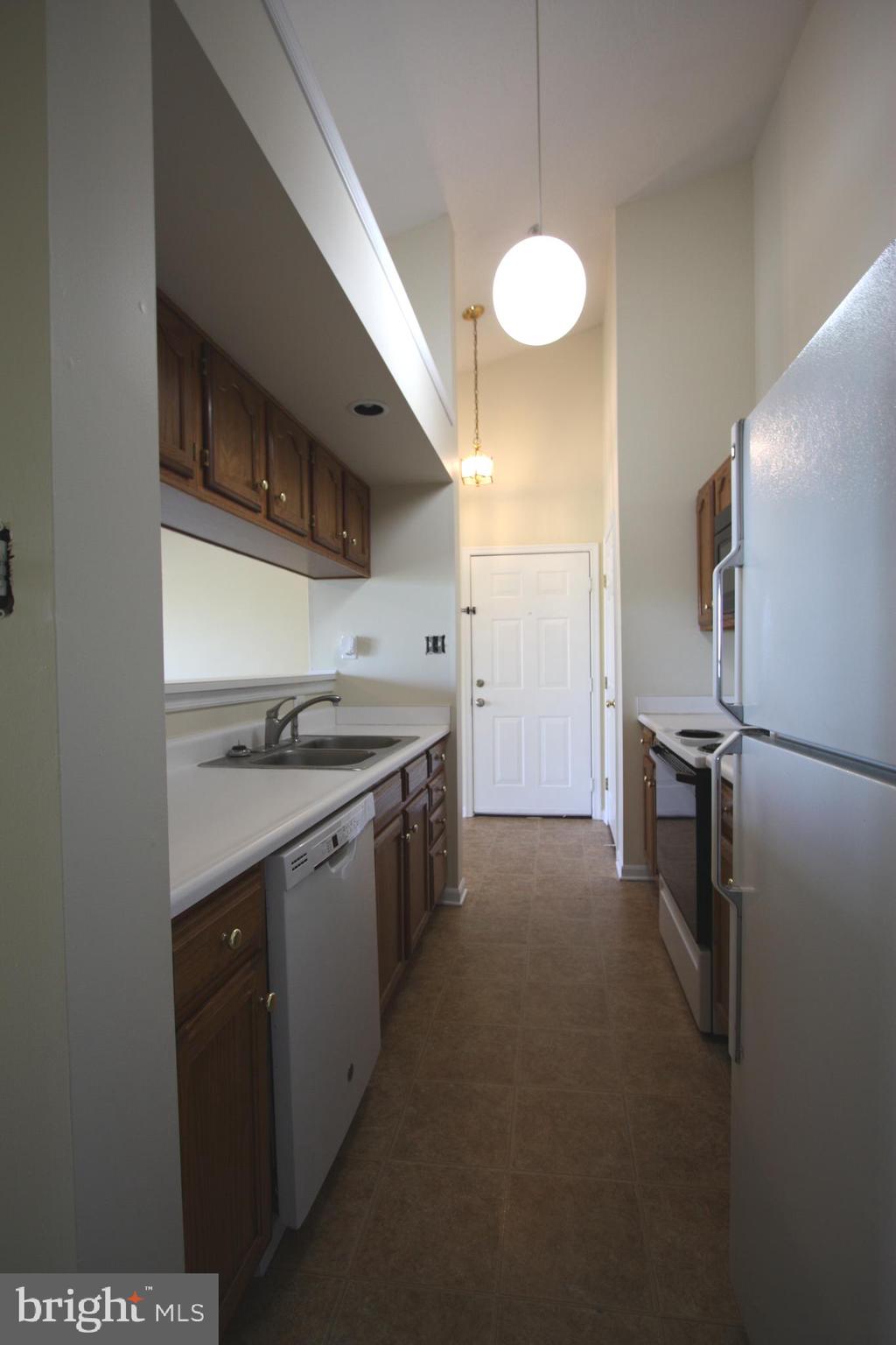 ST CLAIR - Residential Lease