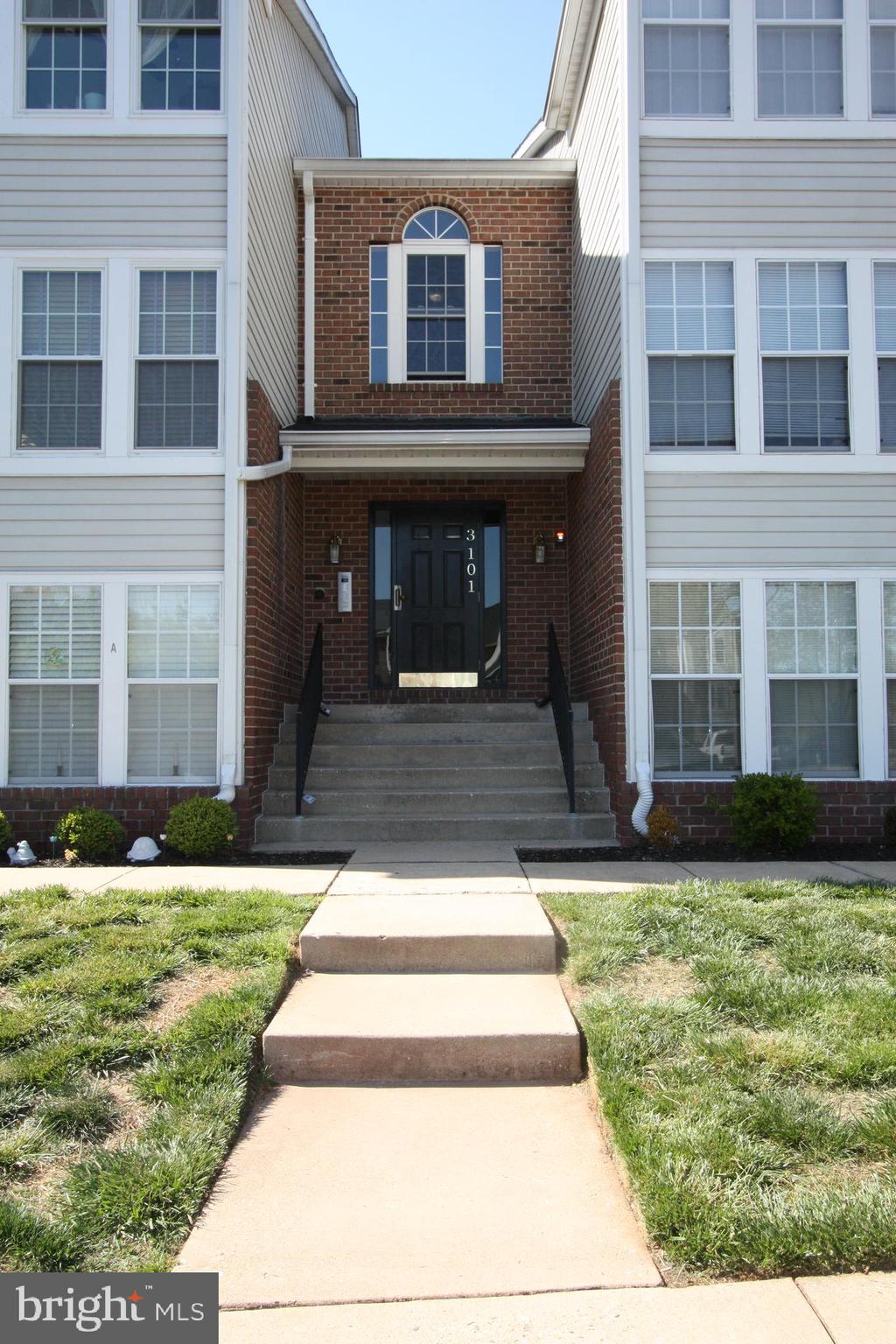 ST CLAIR - Residential Lease