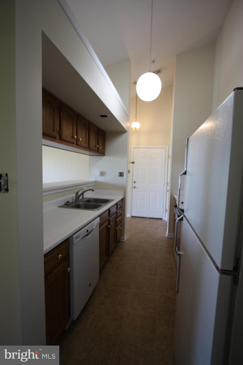 ST CLAIR - Residential Lease