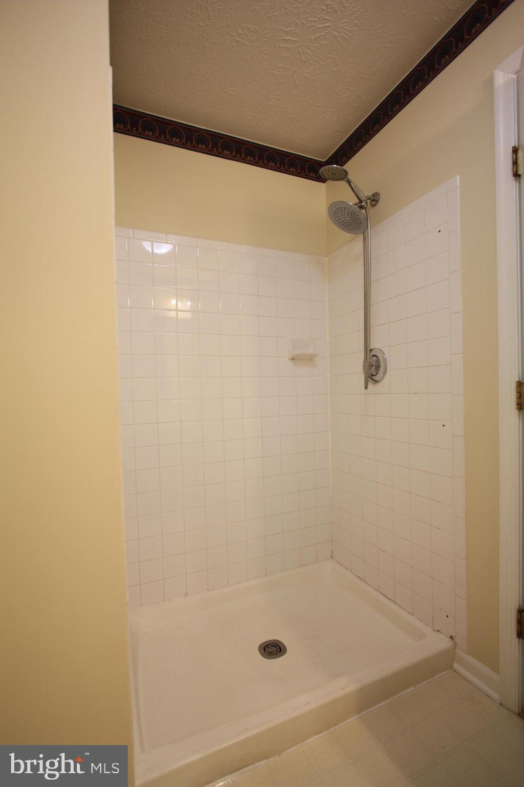 ST CLAIR - Residential Lease