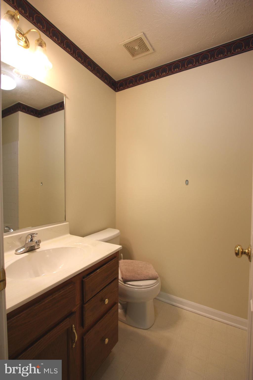 ST CLAIR - Residential Lease