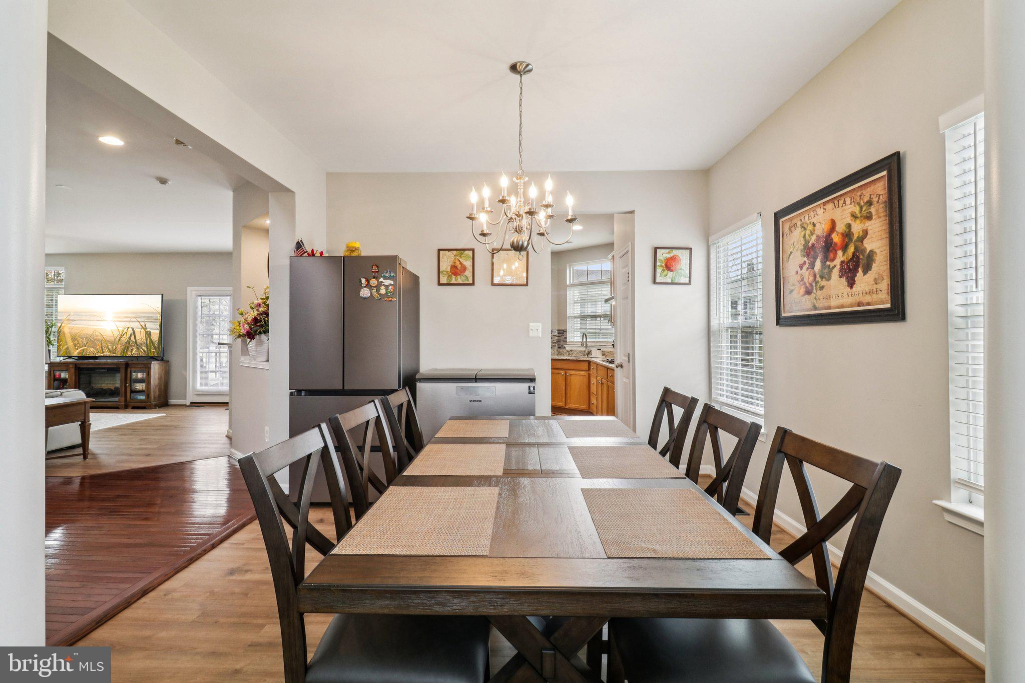 HERNDON CROSSING - Residential