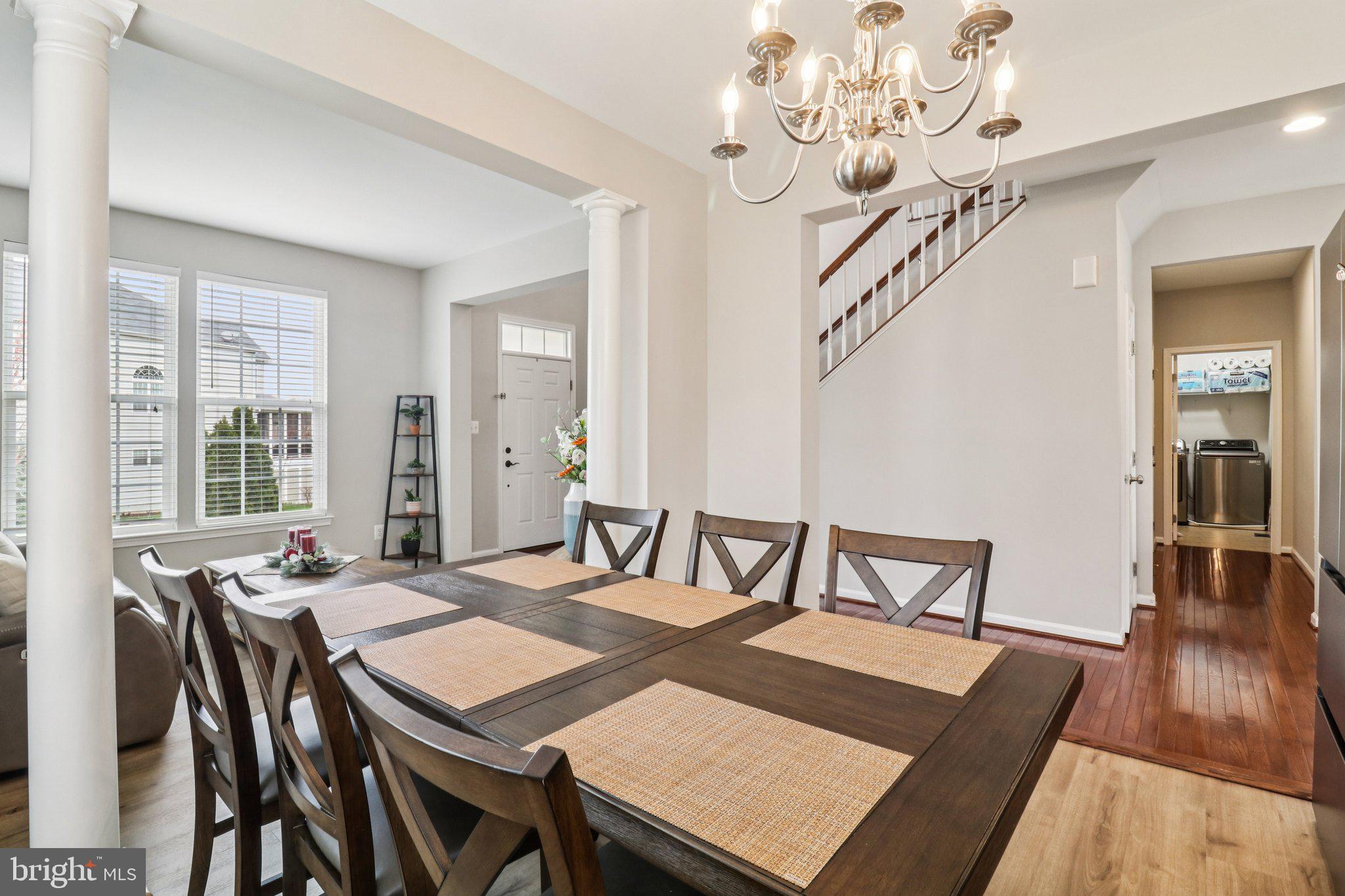 HERNDON CROSSING - Residential