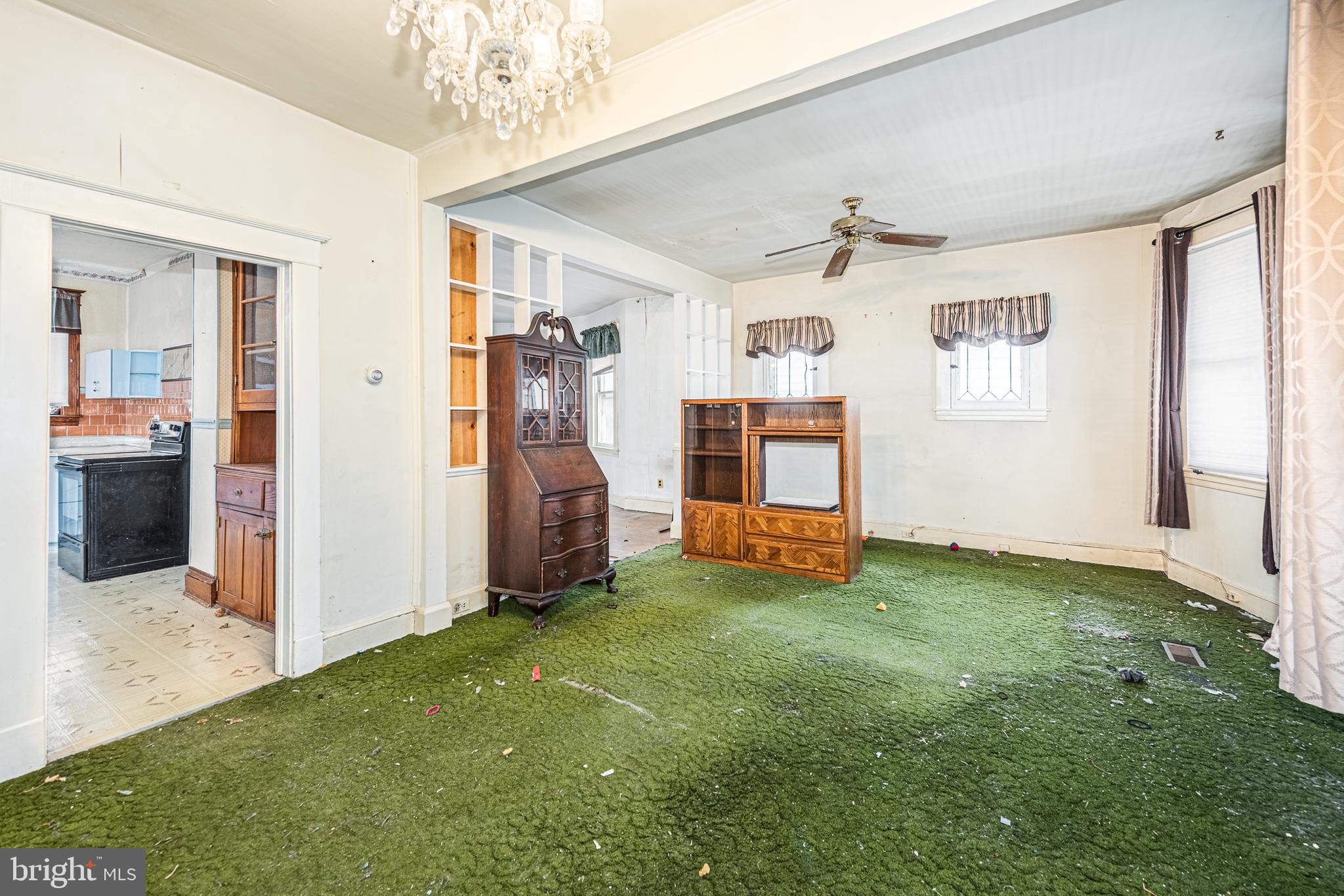 CHRISTOPHER - Residential