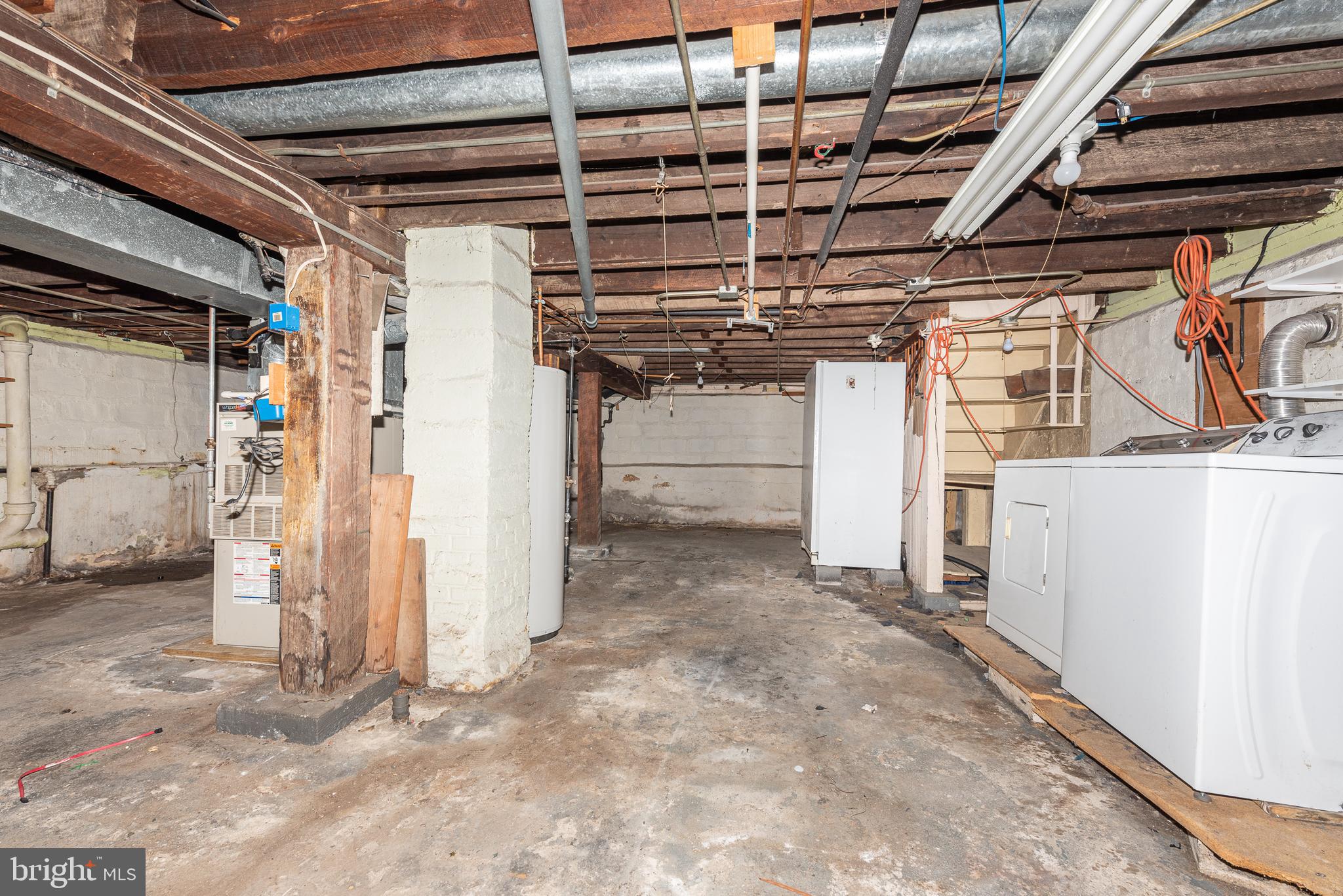 CHRISTOPHER - Residential