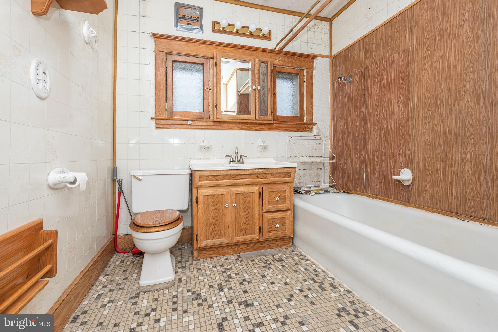 CHRISTOPHER - Residential