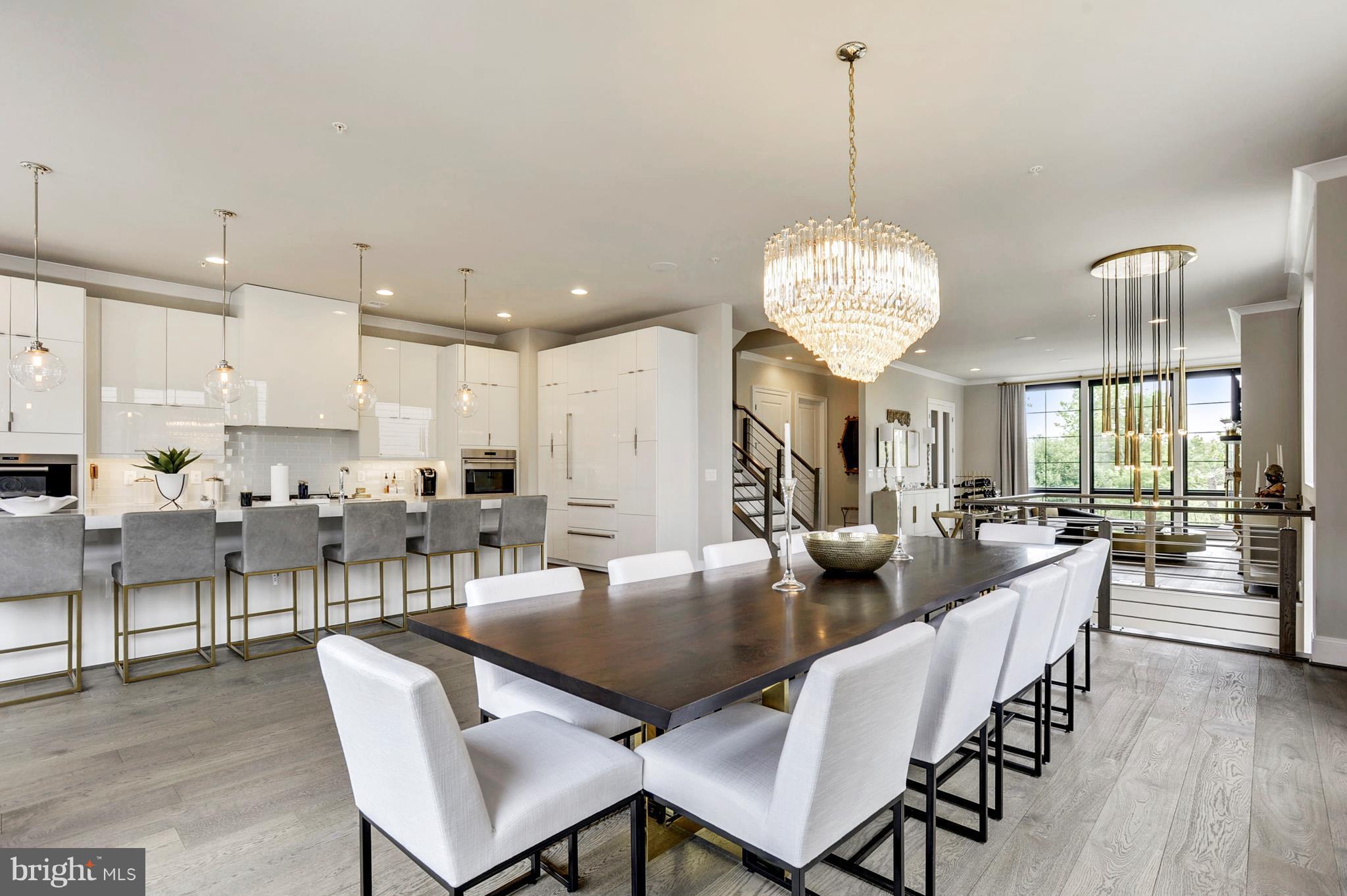 ONE LOUDOUN - Residential