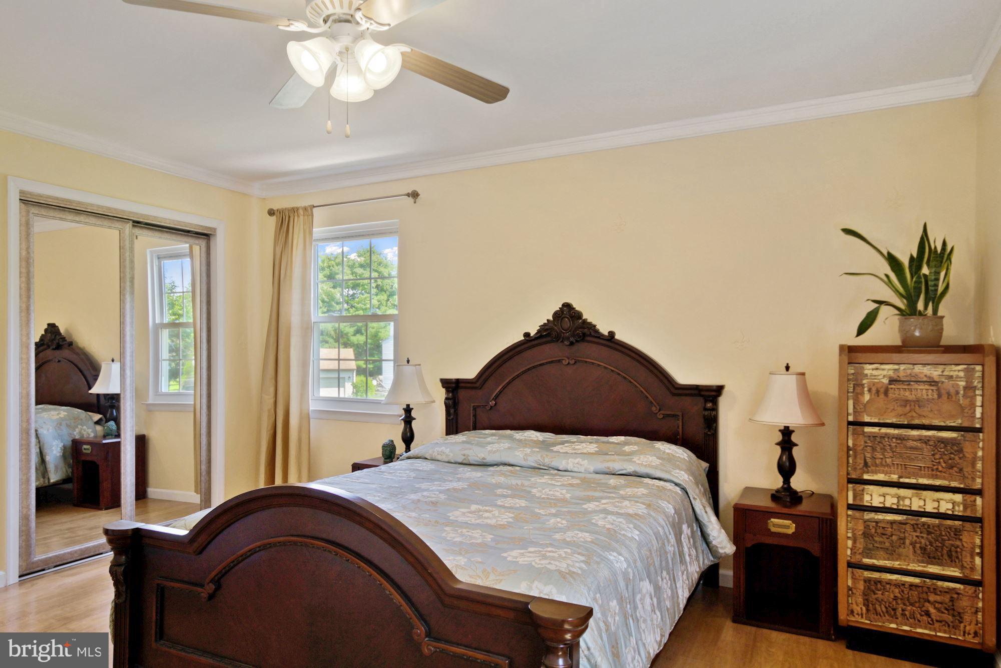 FLOWER HILL - Residential