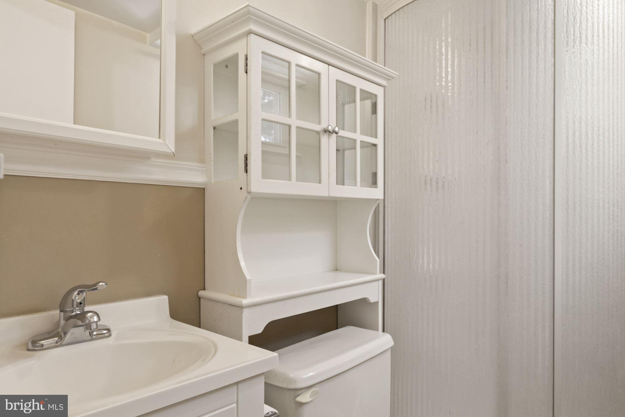 FLOWER HILL - Residential