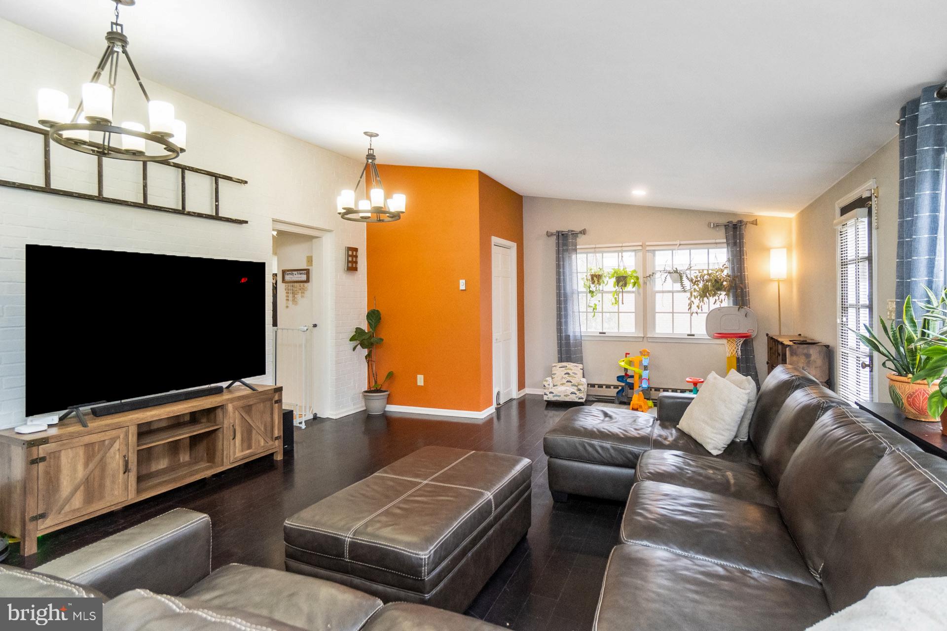 ALLENTOWN - Residential