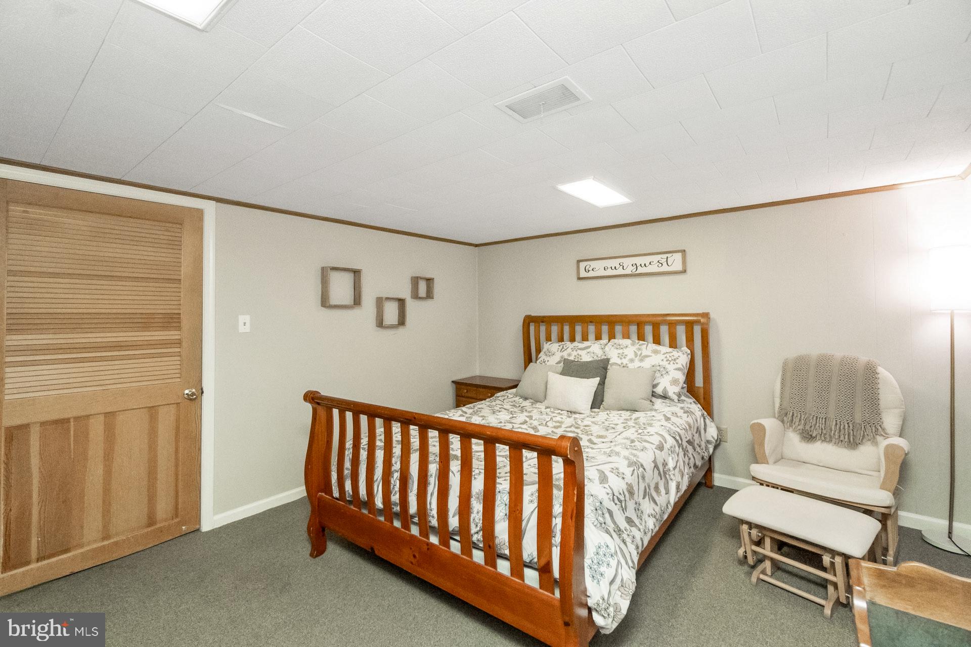 ALLENTOWN - Residential