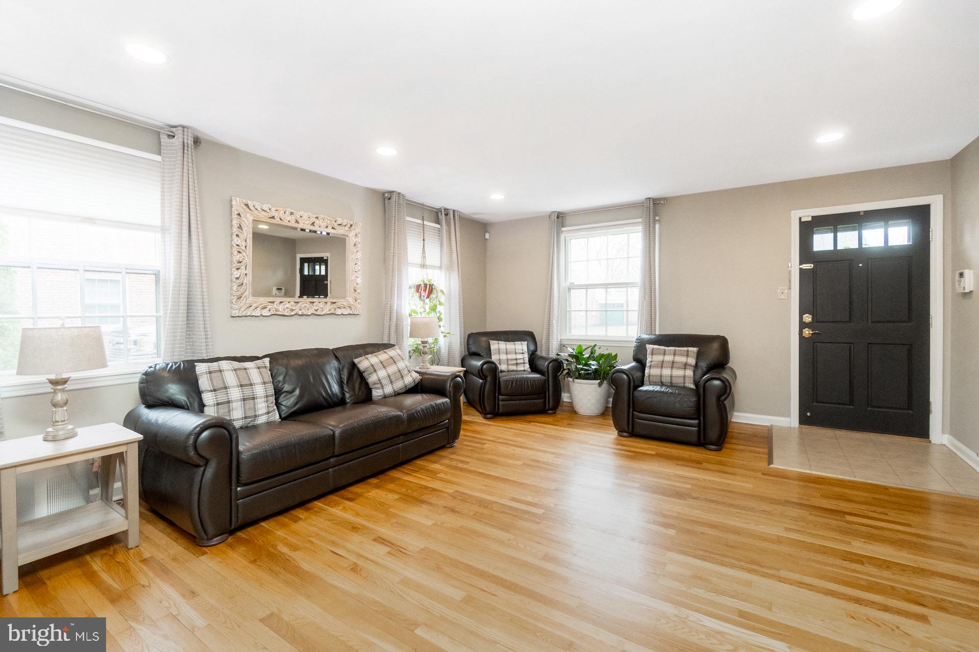 ALLENTOWN - Residential