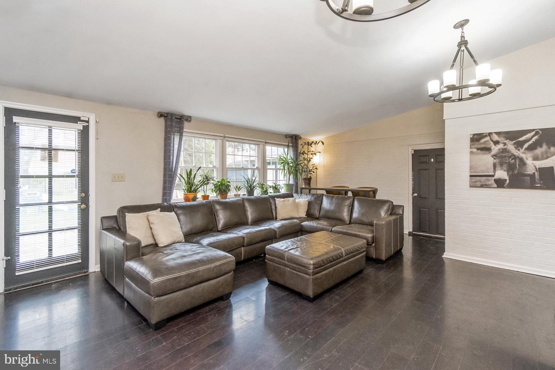 ALLENTOWN - Residential