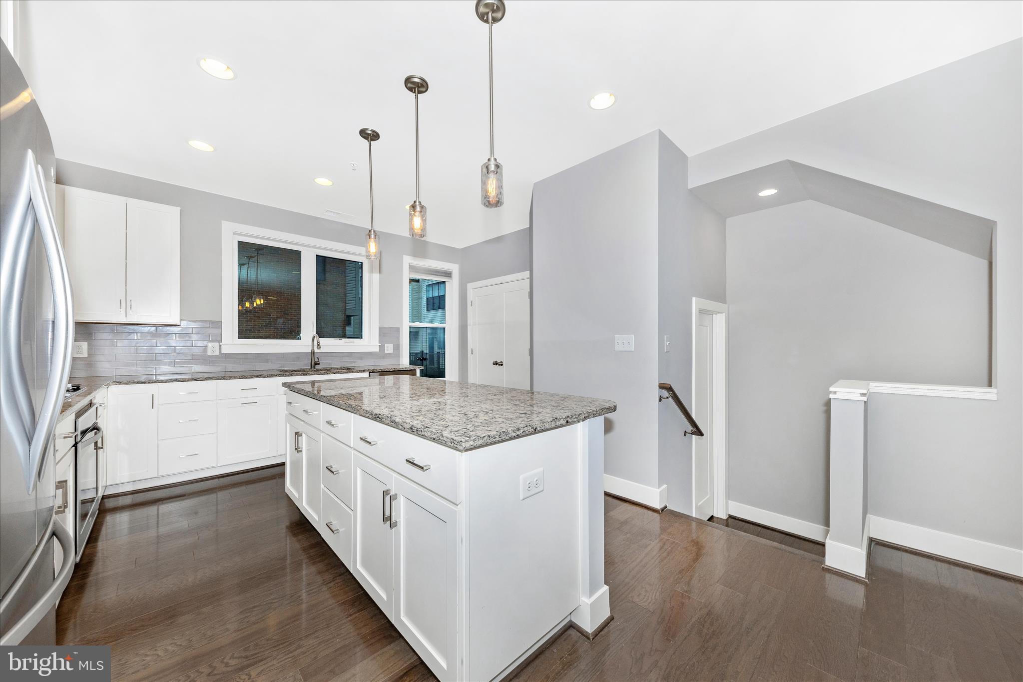 WESTSIDE AT SHADY GROVE - Residential