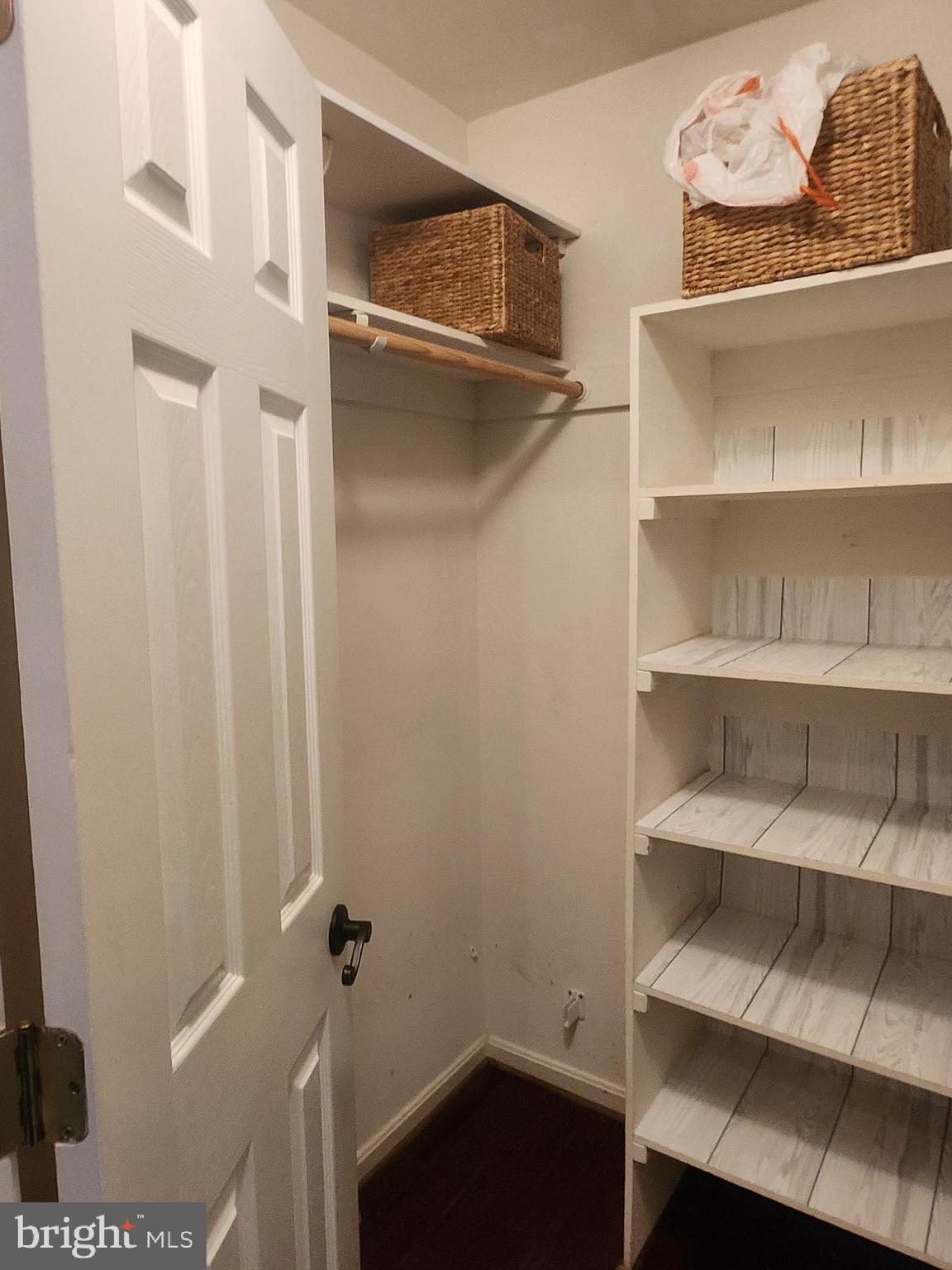 CHAPMAN FARM AT CROFTON - Residential