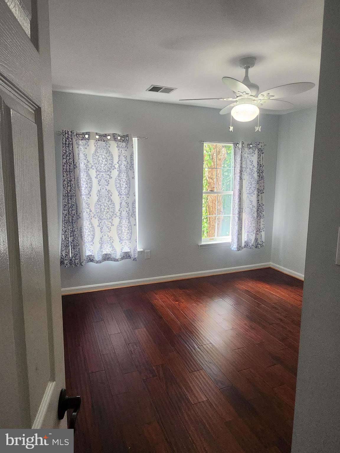 CHAPMAN FARM AT CROFTON - Residential