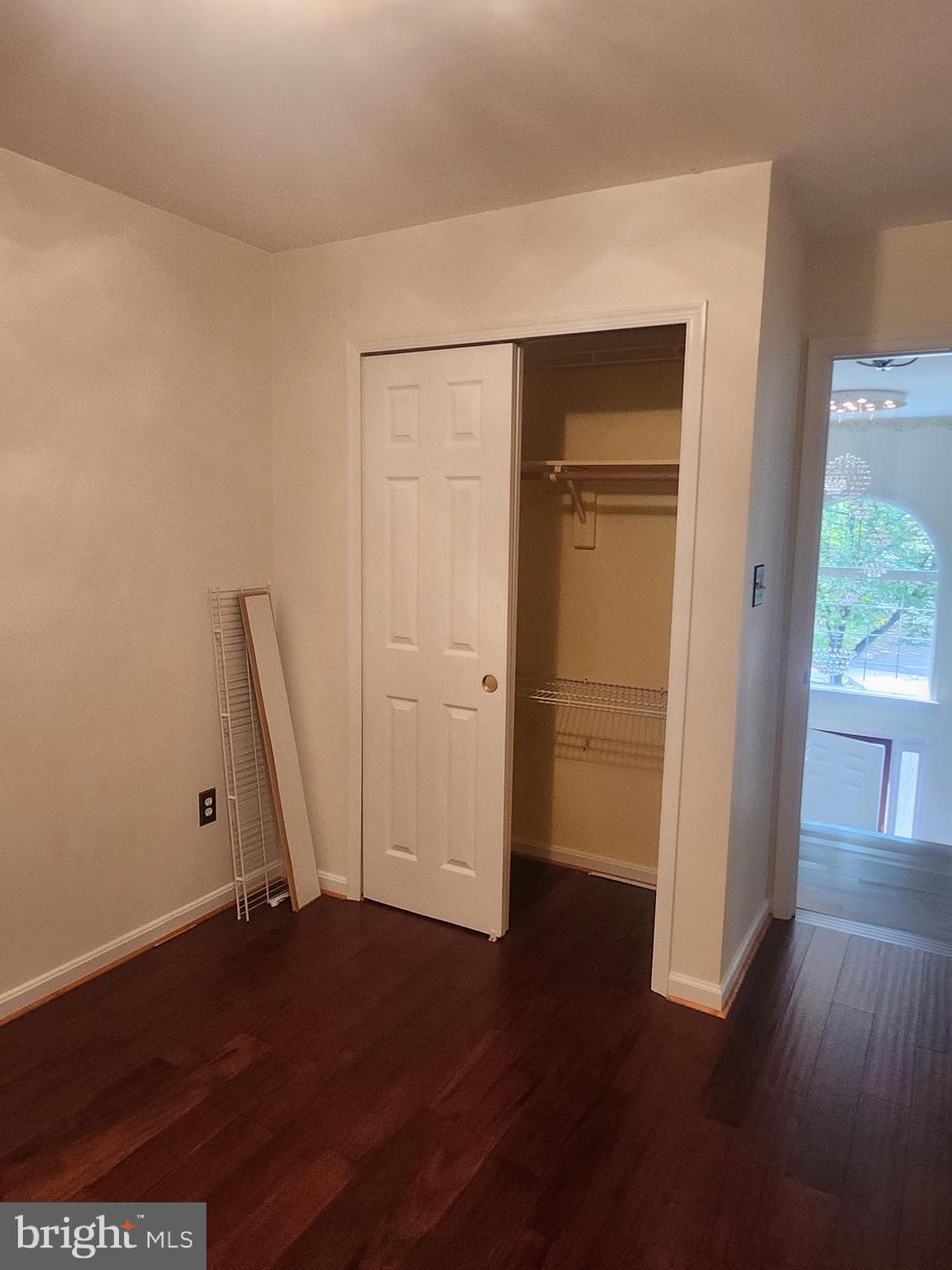 CHAPMAN FARM AT CROFTON - Residential