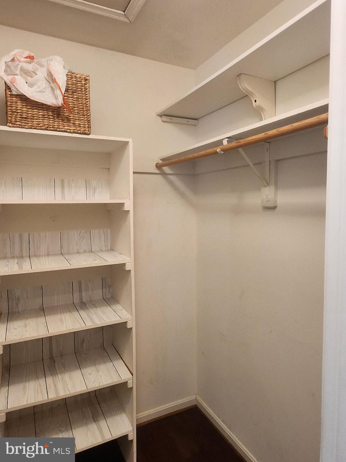 CHAPMAN FARM AT CROFTON - Residential