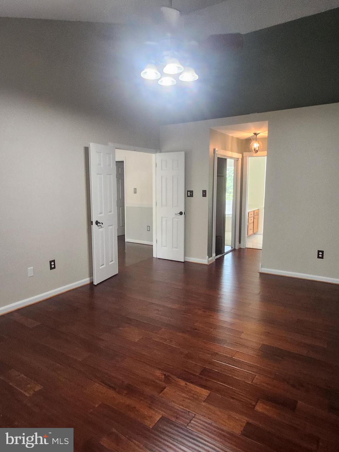 CHAPMAN FARM AT CROFTON - Residential