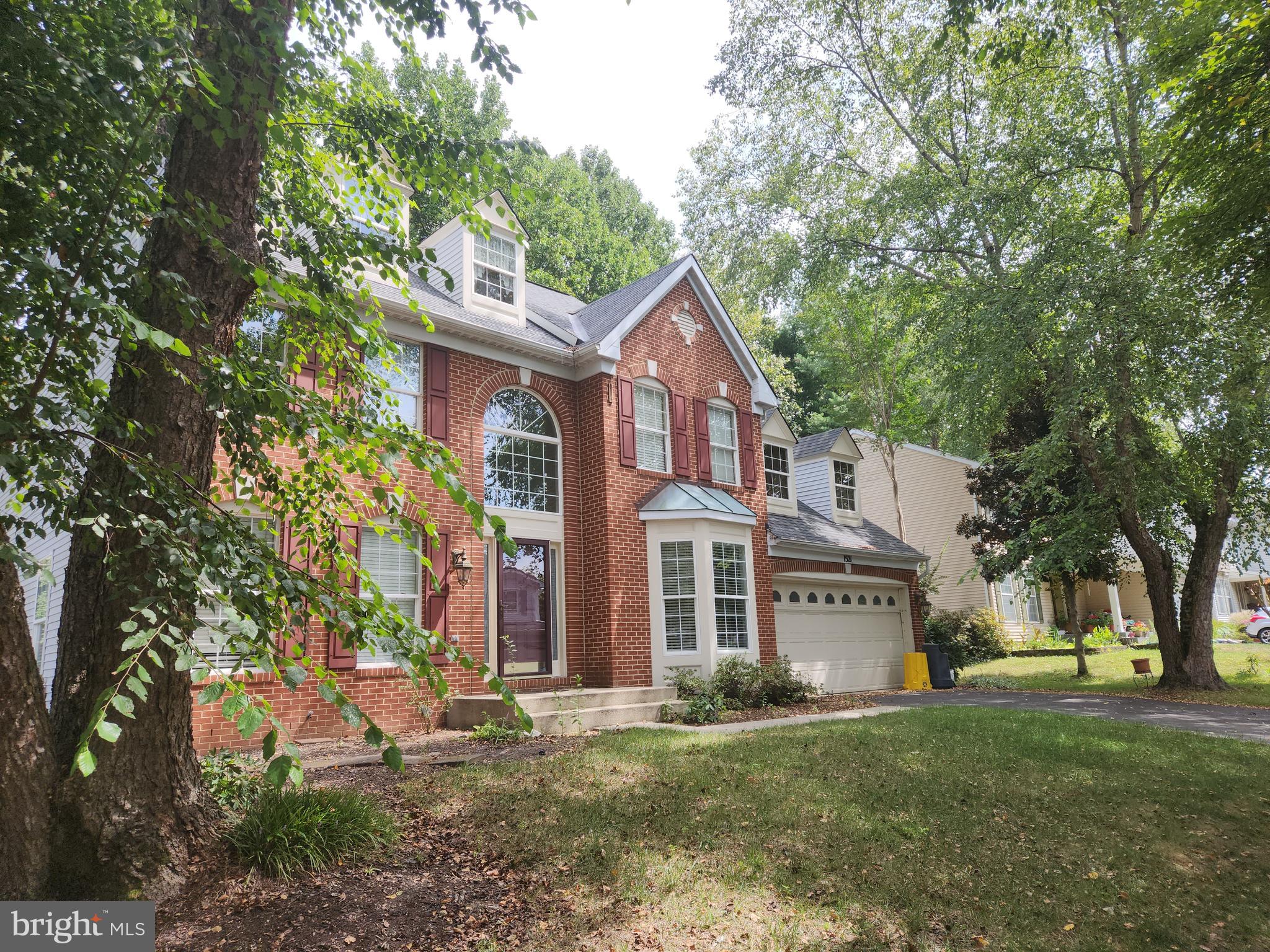 CHAPMAN FARM AT CROFTON - Residential