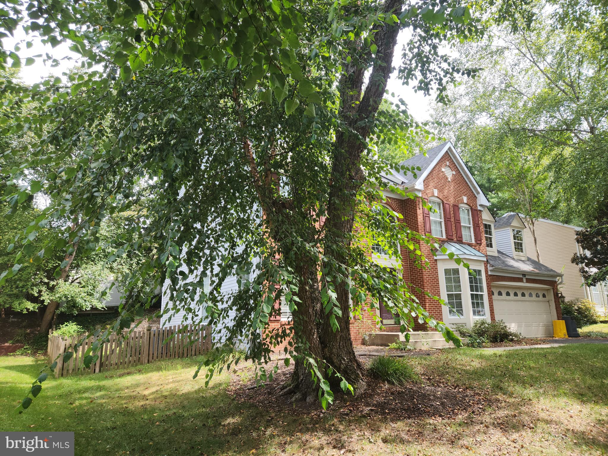 CHAPMAN FARM AT CROFTON - Residential
