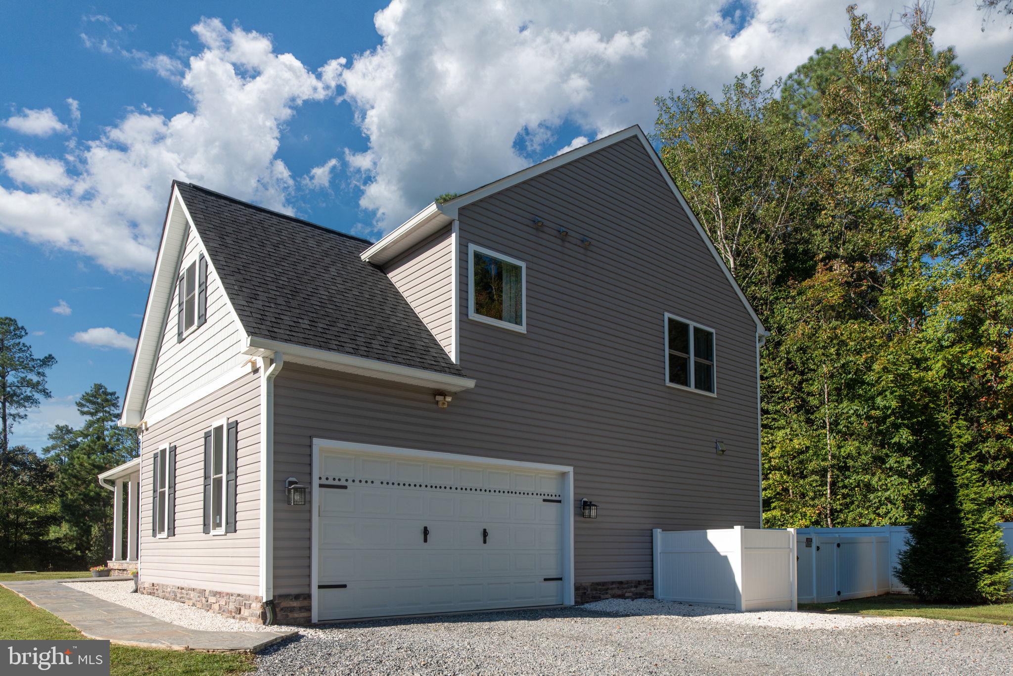 BROOKE RIDGE ESTATES - Residential