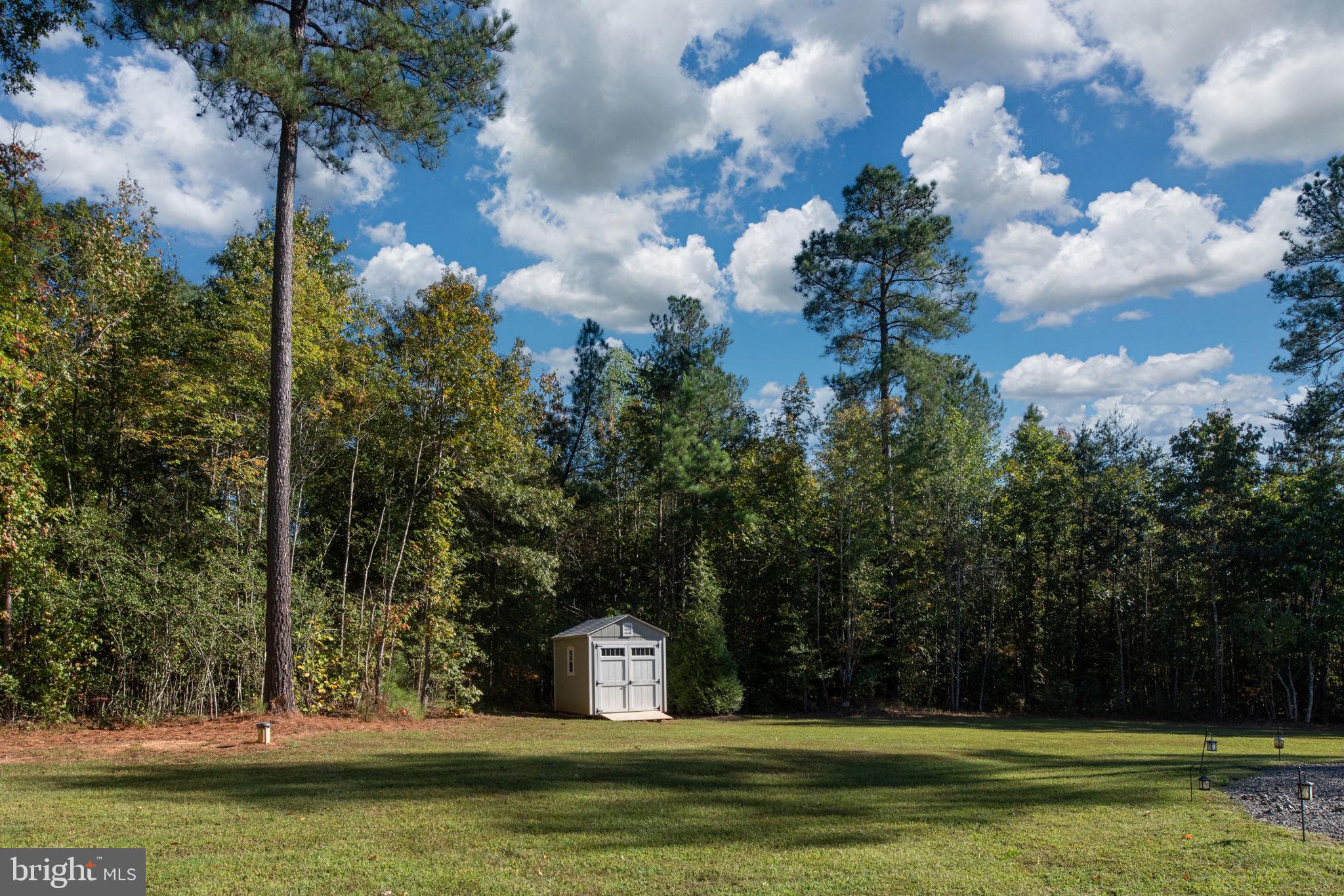 BROOKE RIDGE ESTATES - Residential