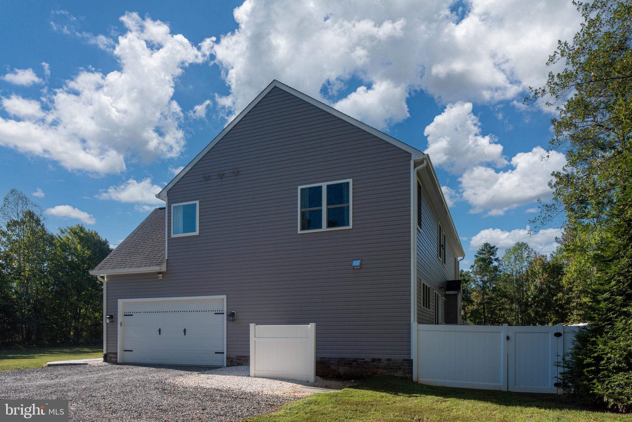 BROOKE RIDGE ESTATES - Residential