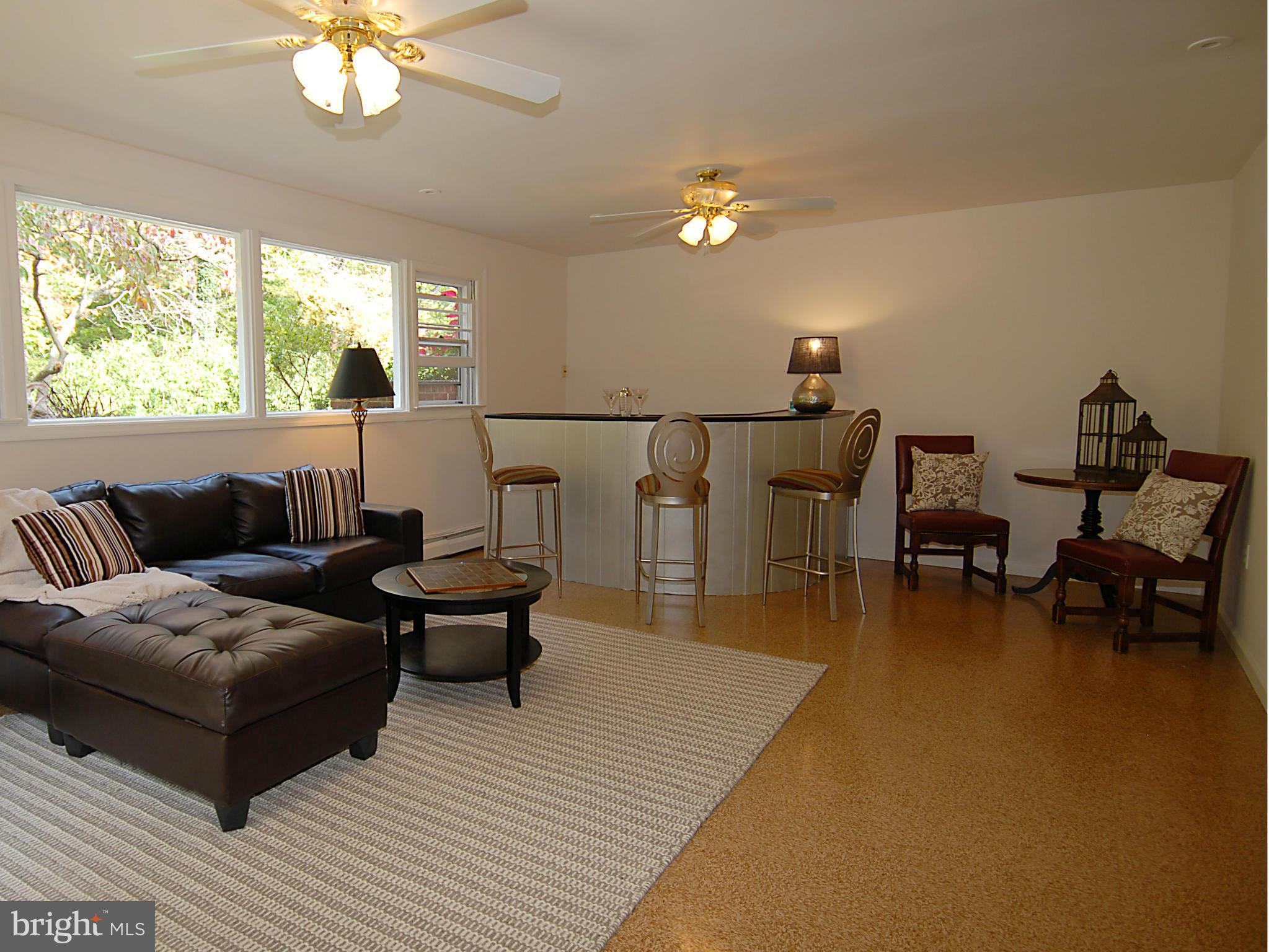 BARCROFT - Residential