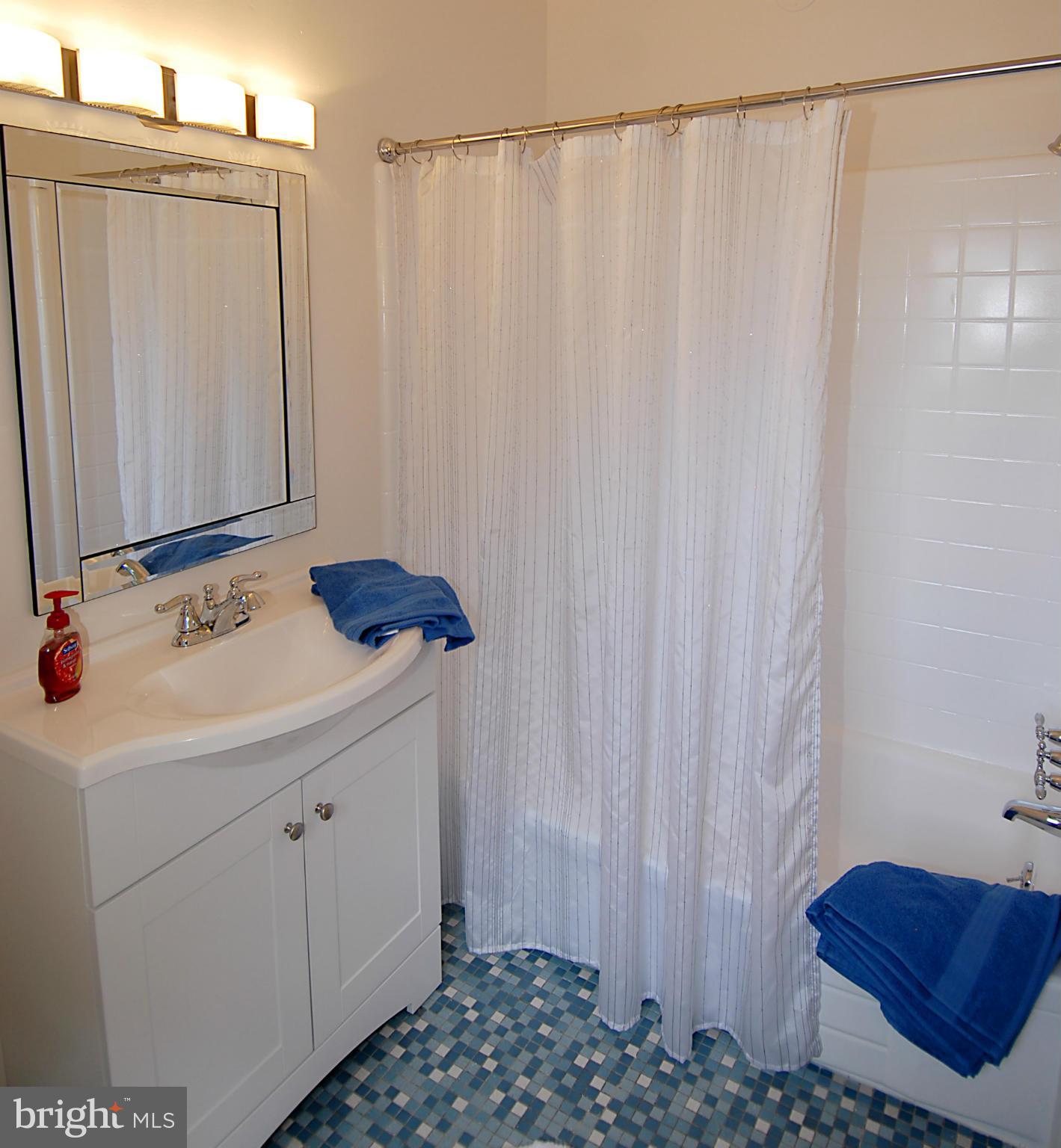 BARCROFT - Residential