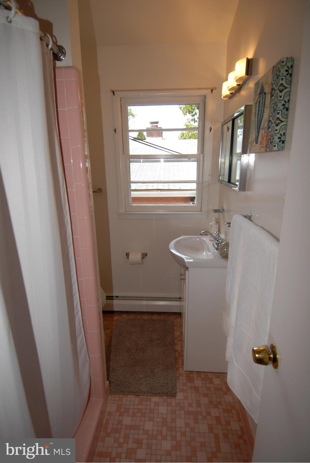 BARCROFT - Residential