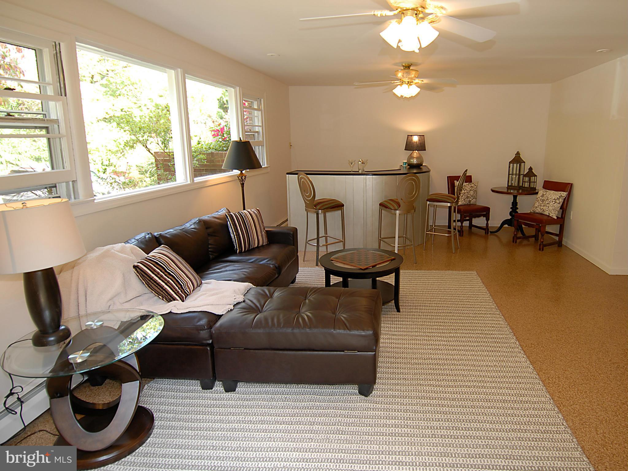 BARCROFT - Residential