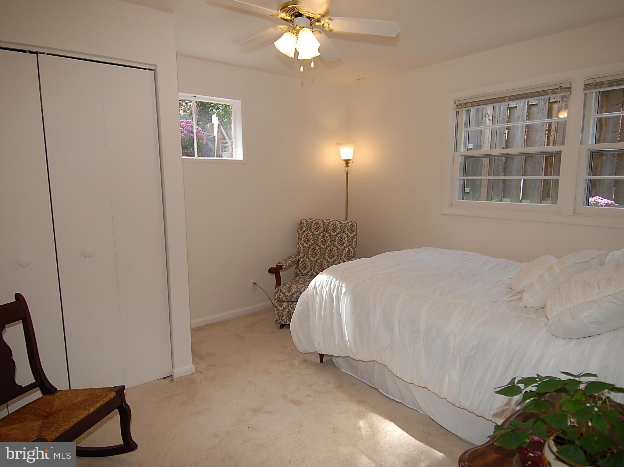 BARCROFT - Residential