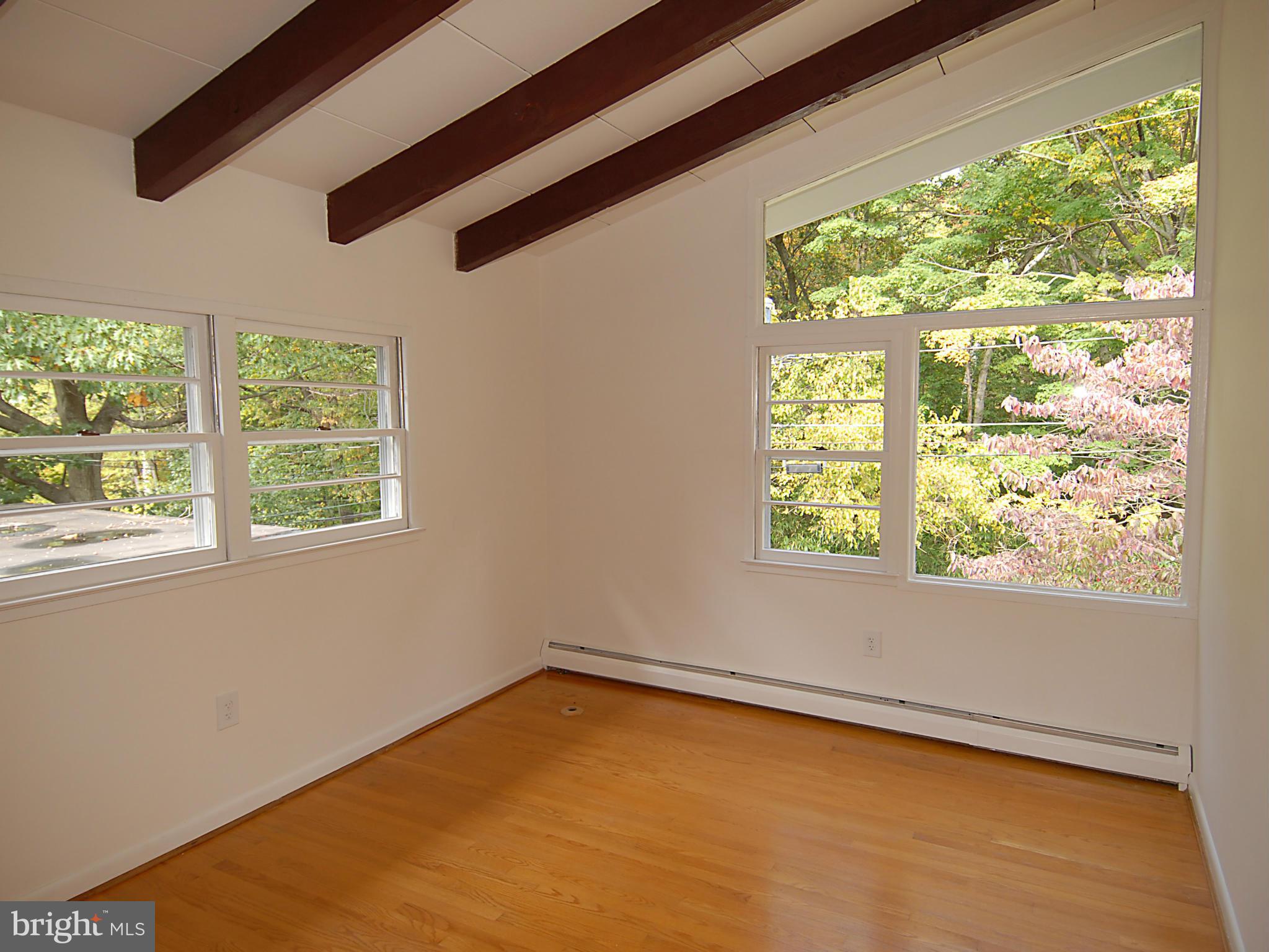 BARCROFT - Residential