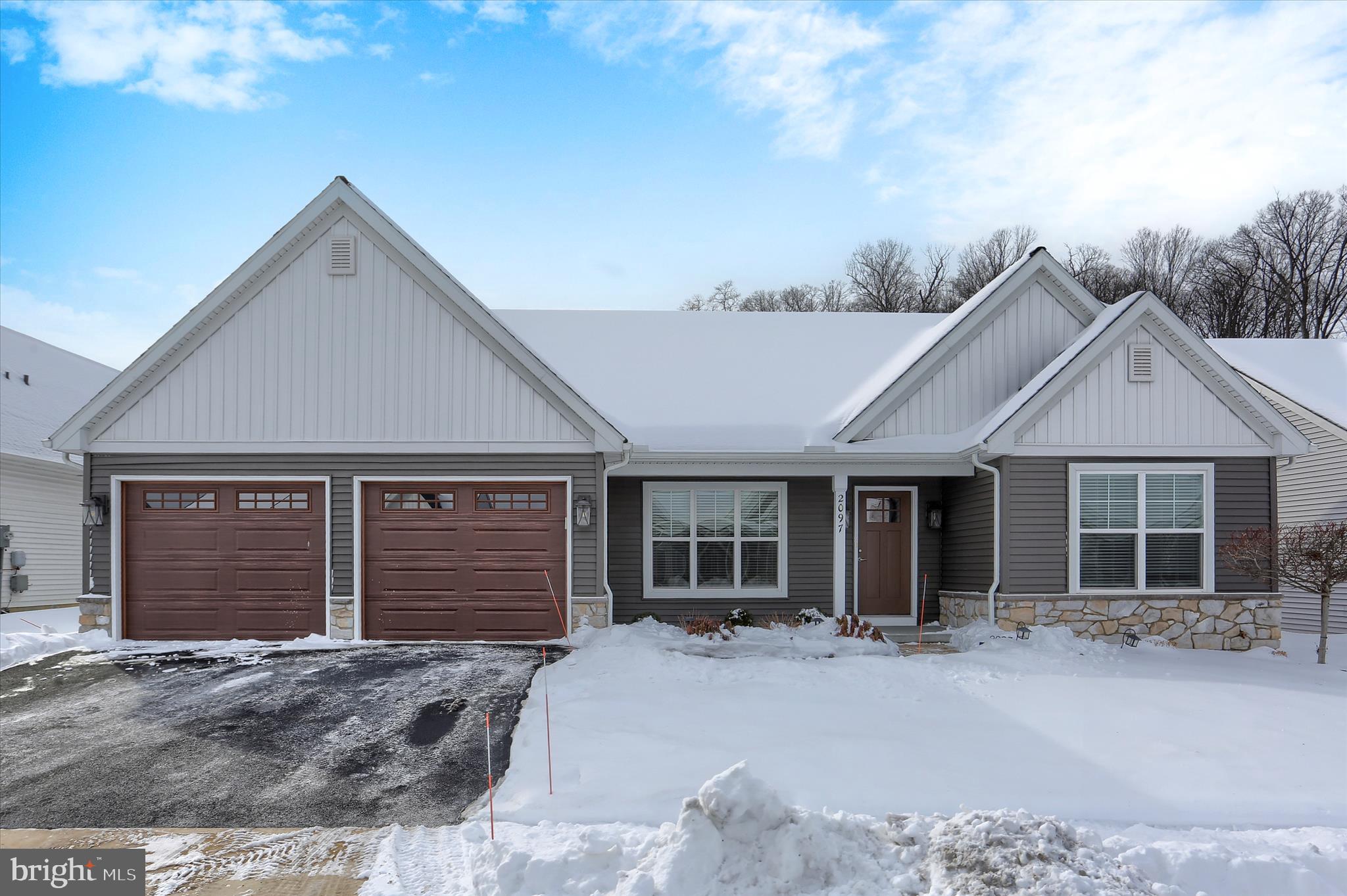 2097 HILL SIDE DRIVE