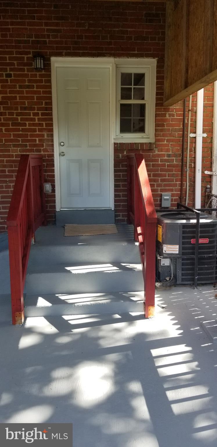 WESTPORT - Residential