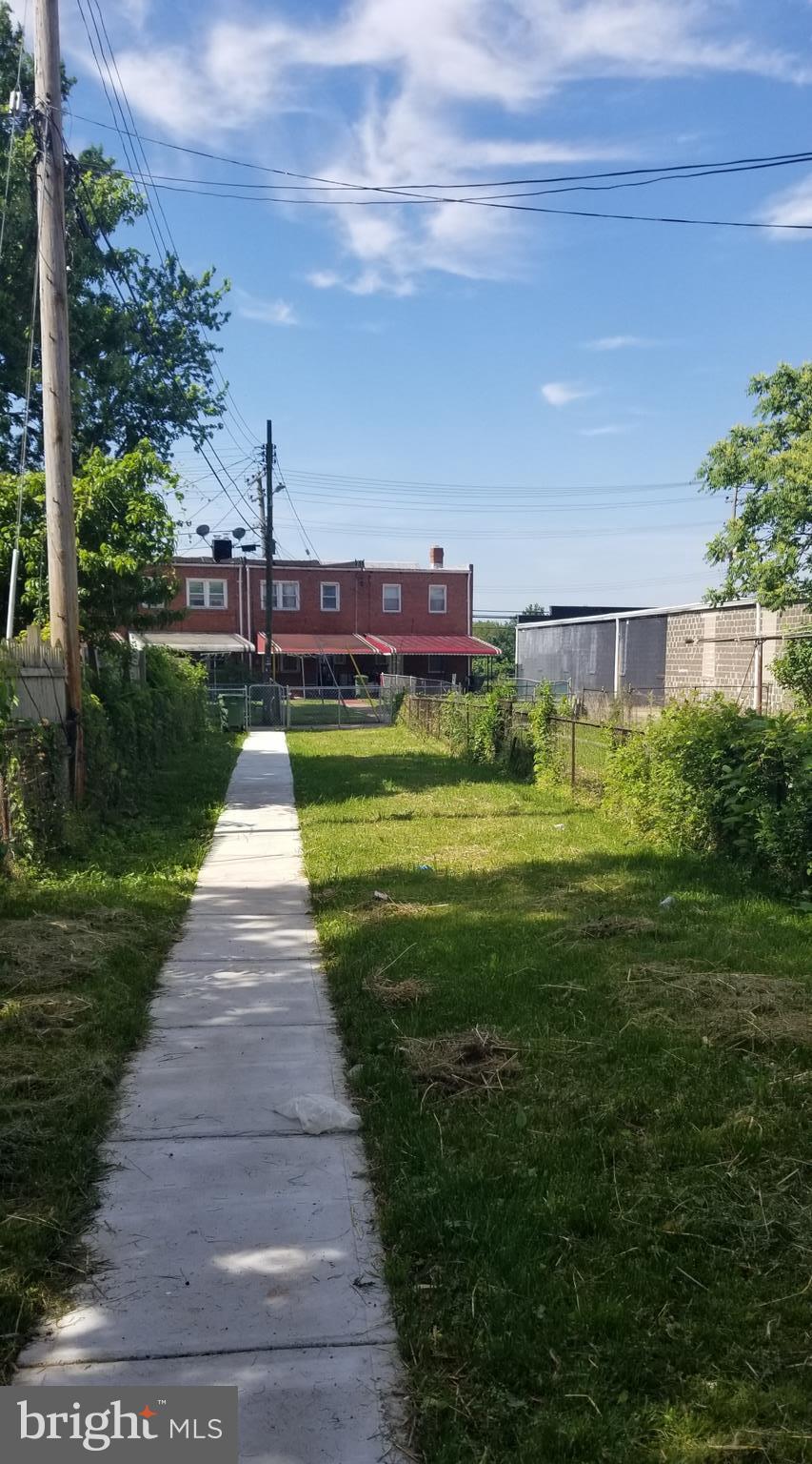 WESTPORT - Residential