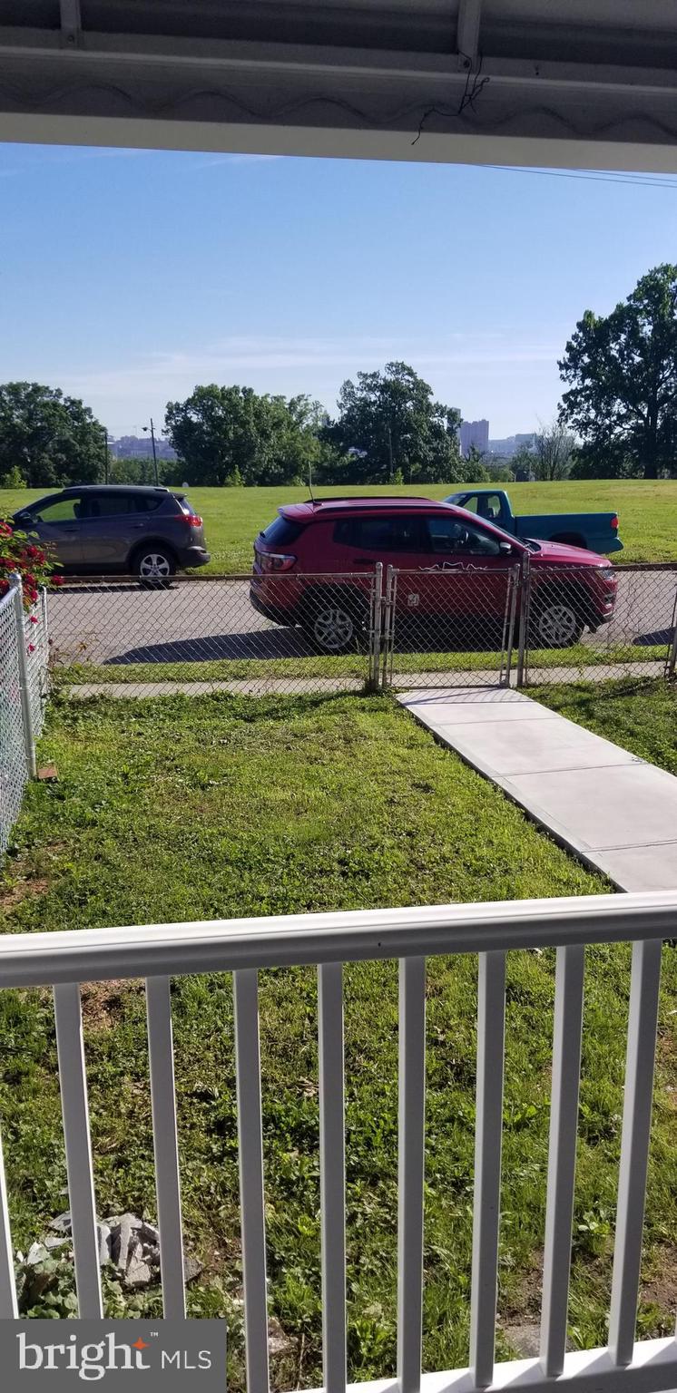 WESTPORT - Residential