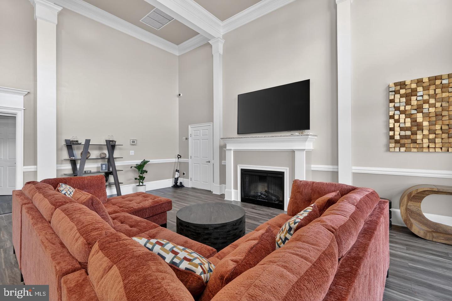 PARKSIDE - Residential