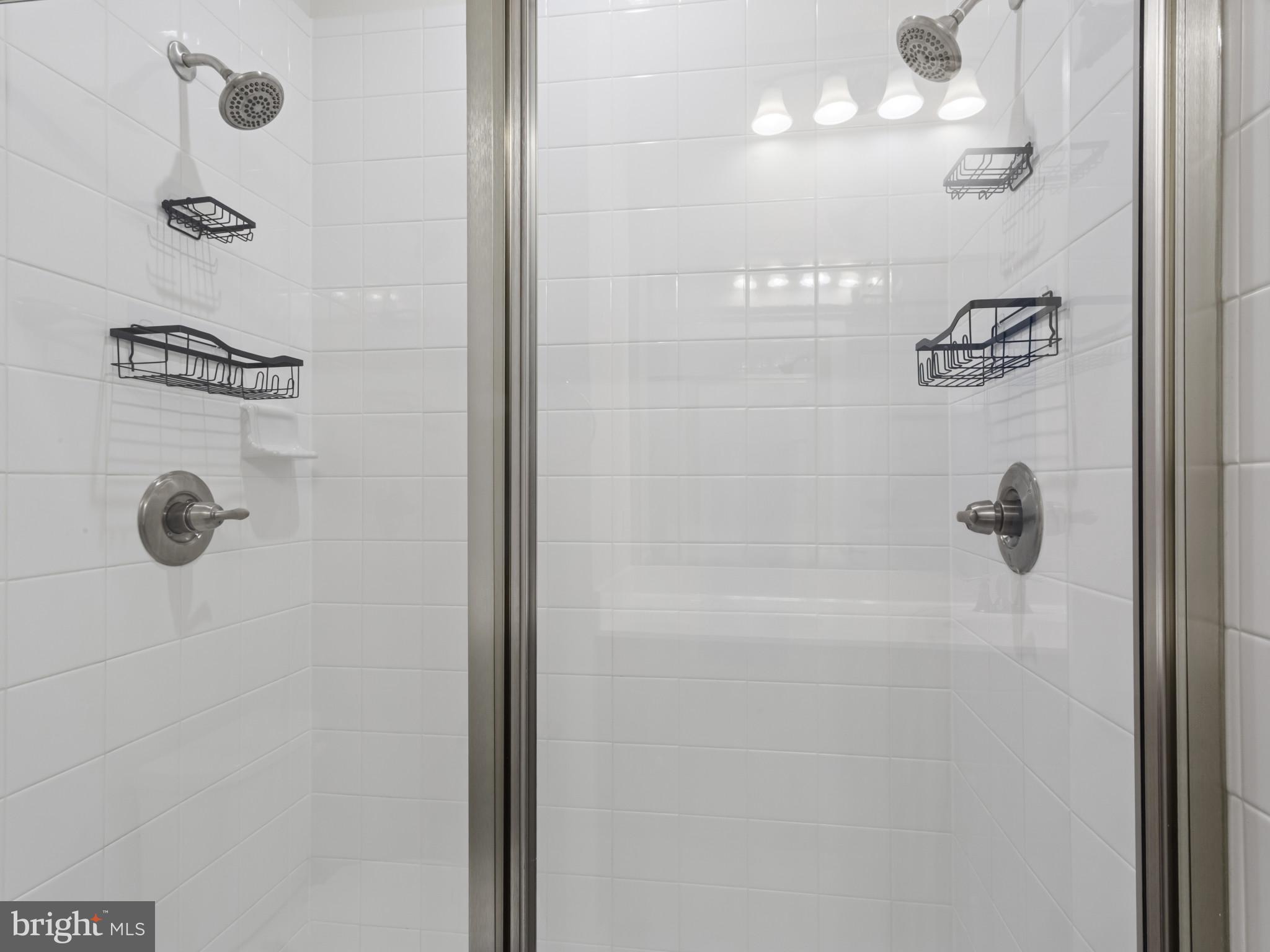 PARKSIDE - Residential