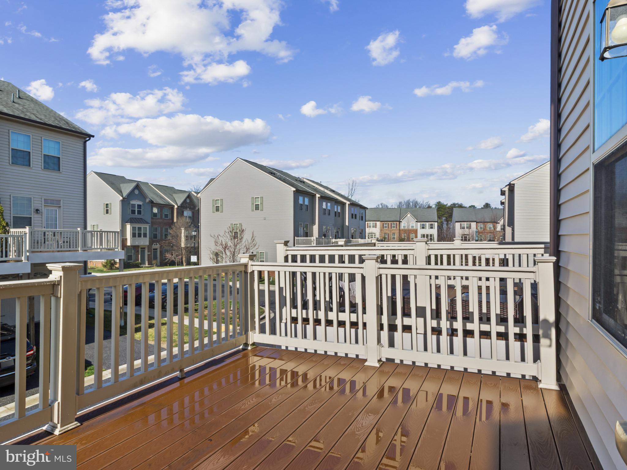 PARKSIDE - Residential