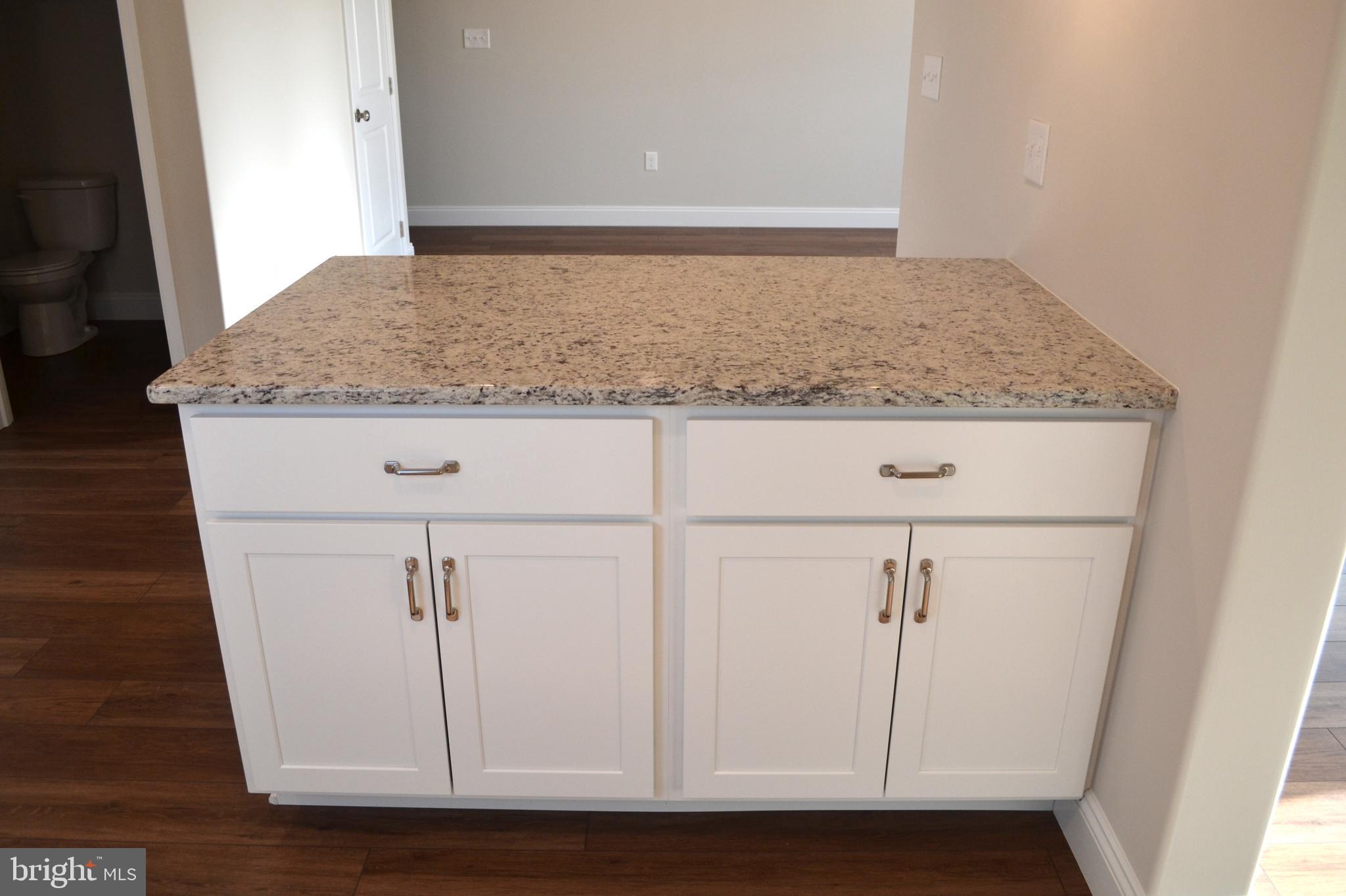 MCINTOSH FARMS - Residential