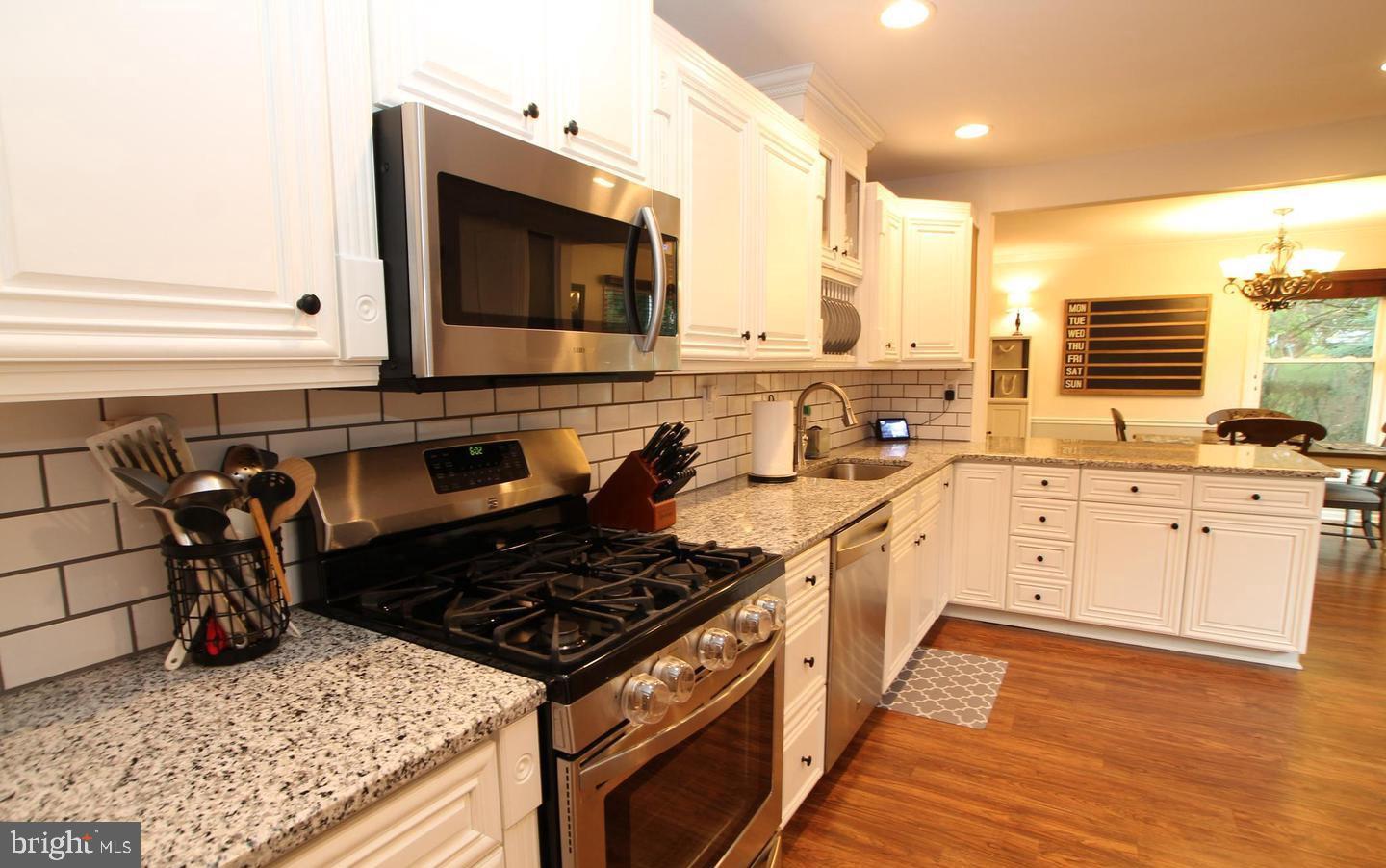 NEWTOWN GATE - Residential Lease