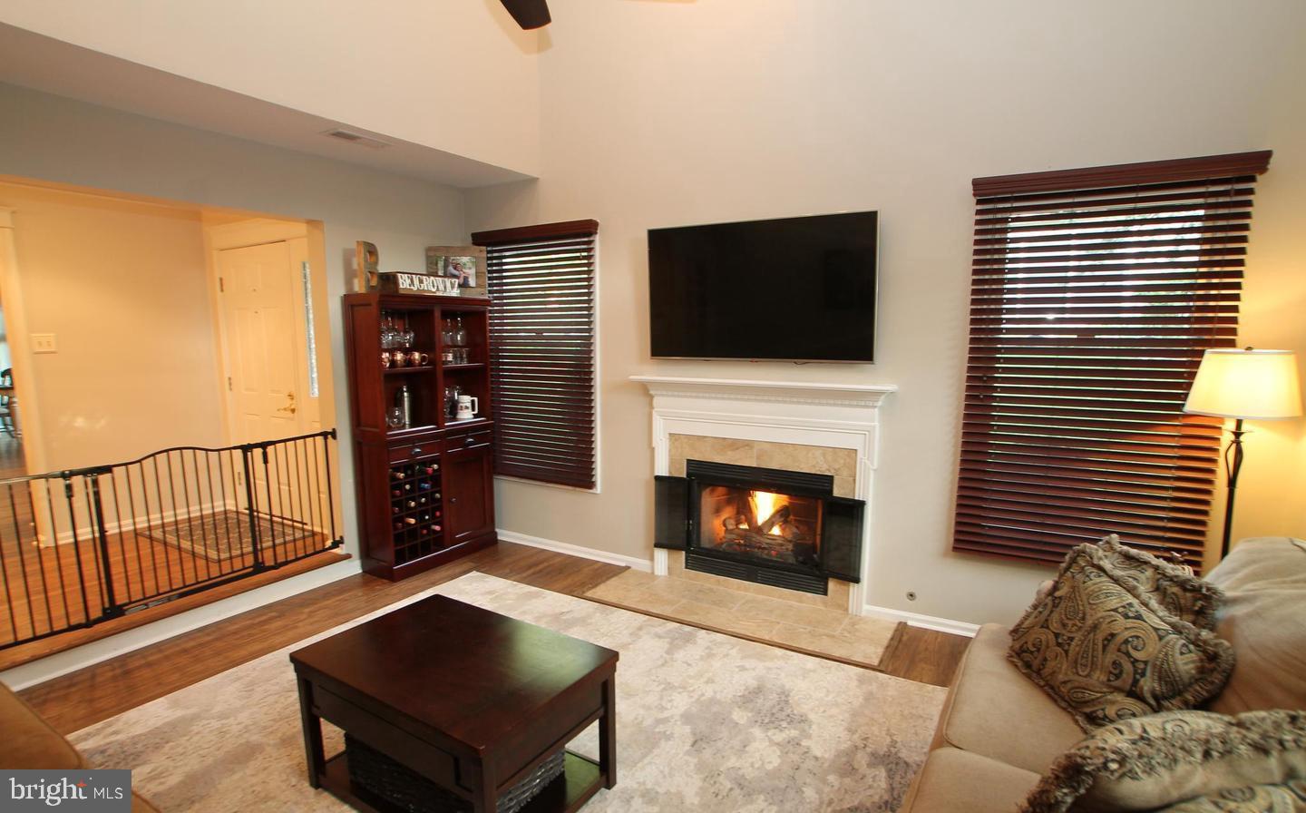 NEWTOWN GATE - Residential Lease