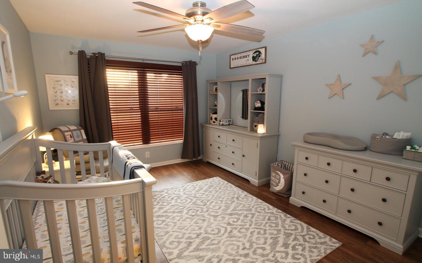 NEWTOWN GATE - Residential Lease