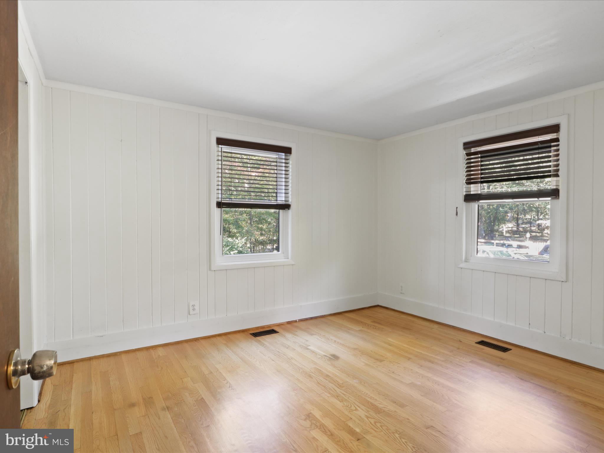 CLIFTON - Residential Lease