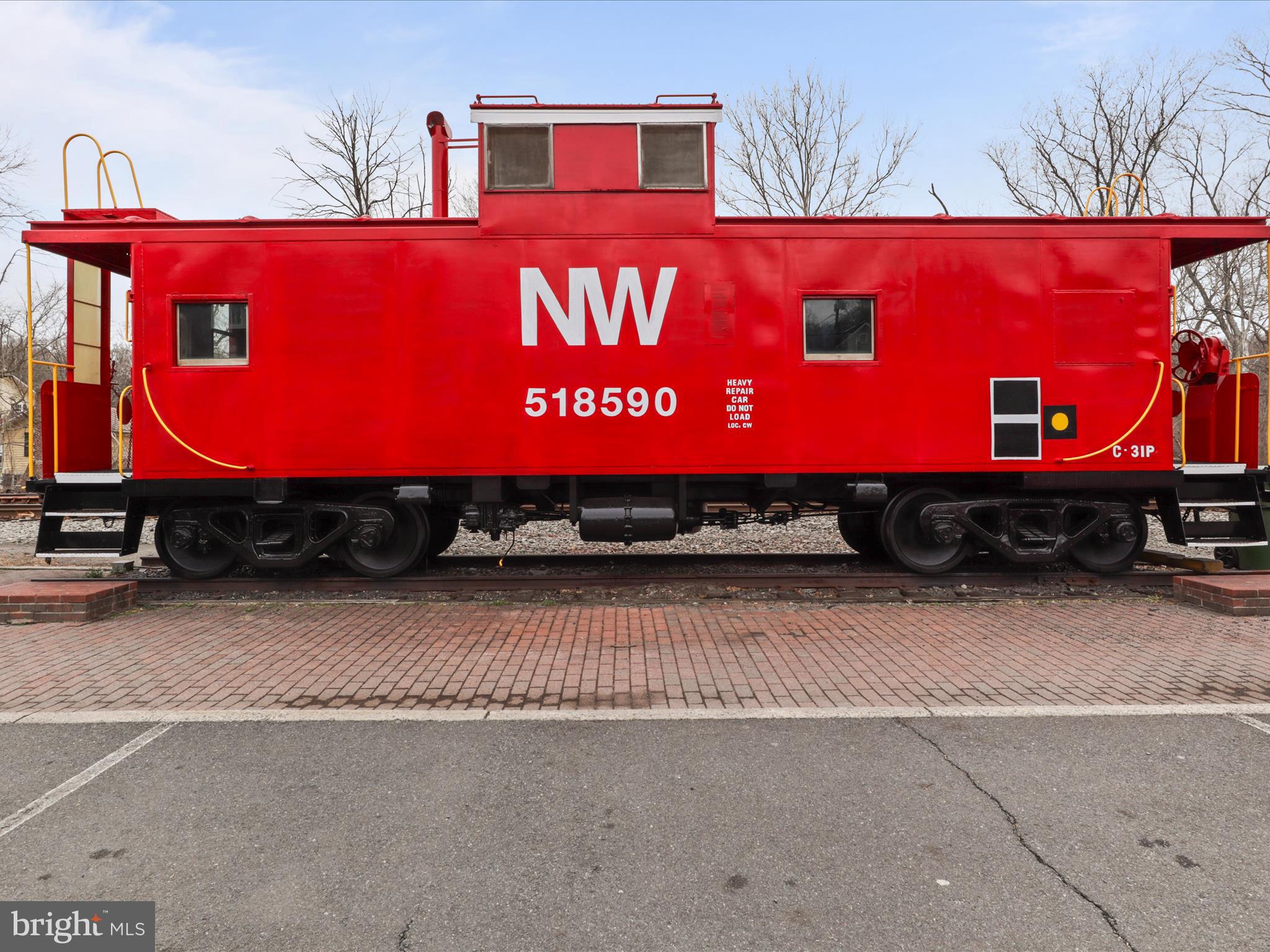 CLIFTON - Residential Lease