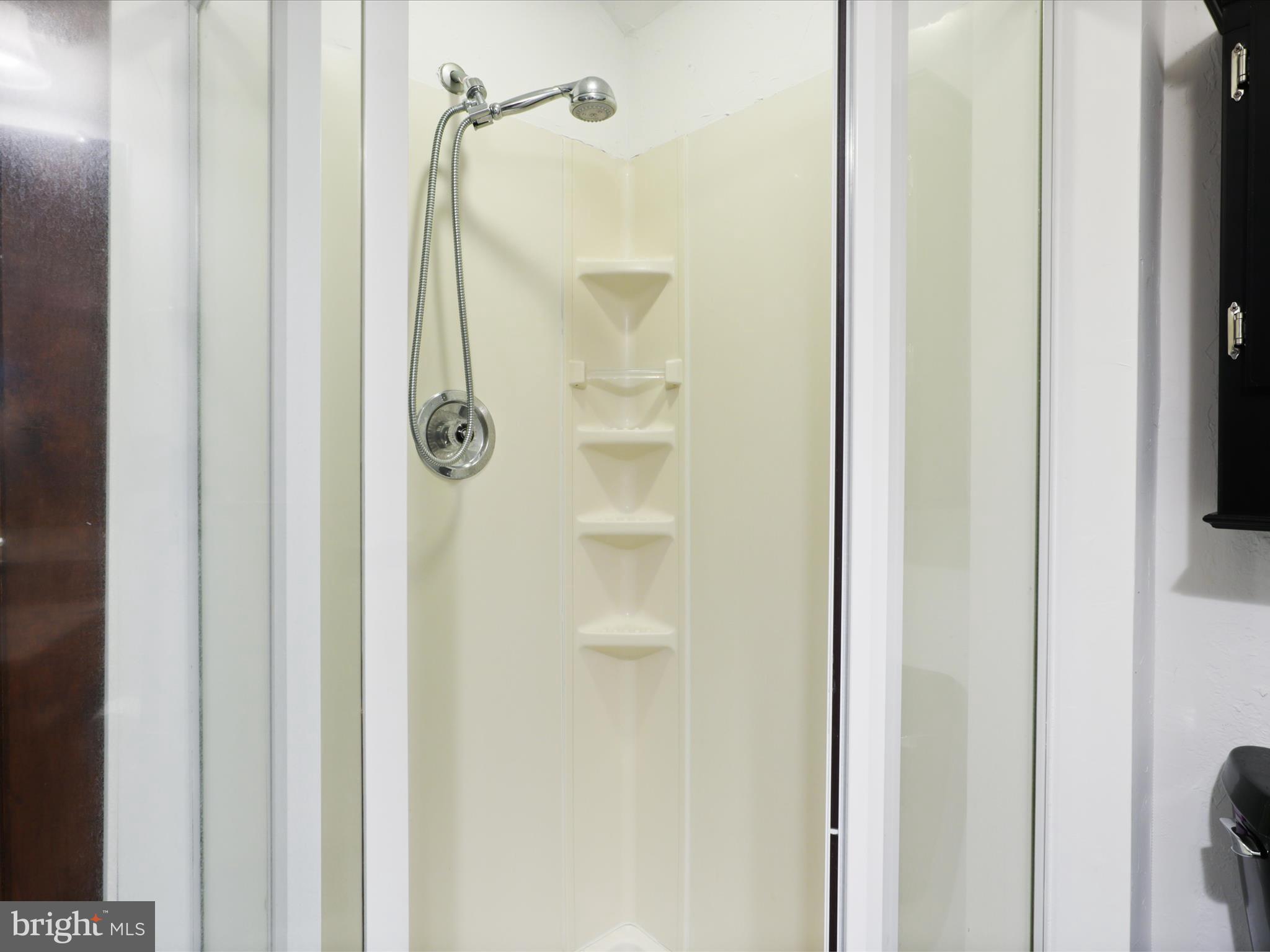 CLIFTON - Residential Lease