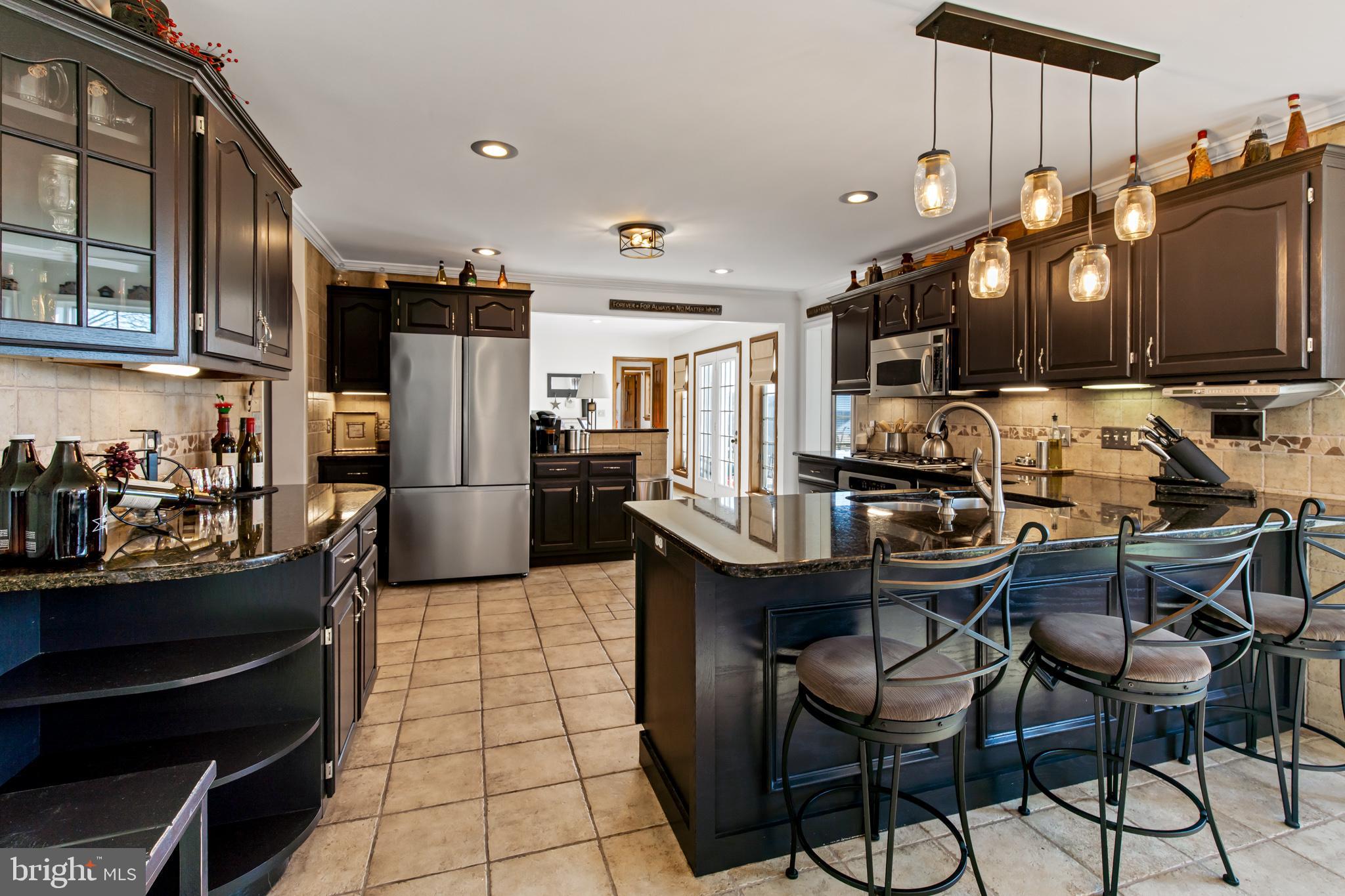 QUAIL HOLLOW - Residential