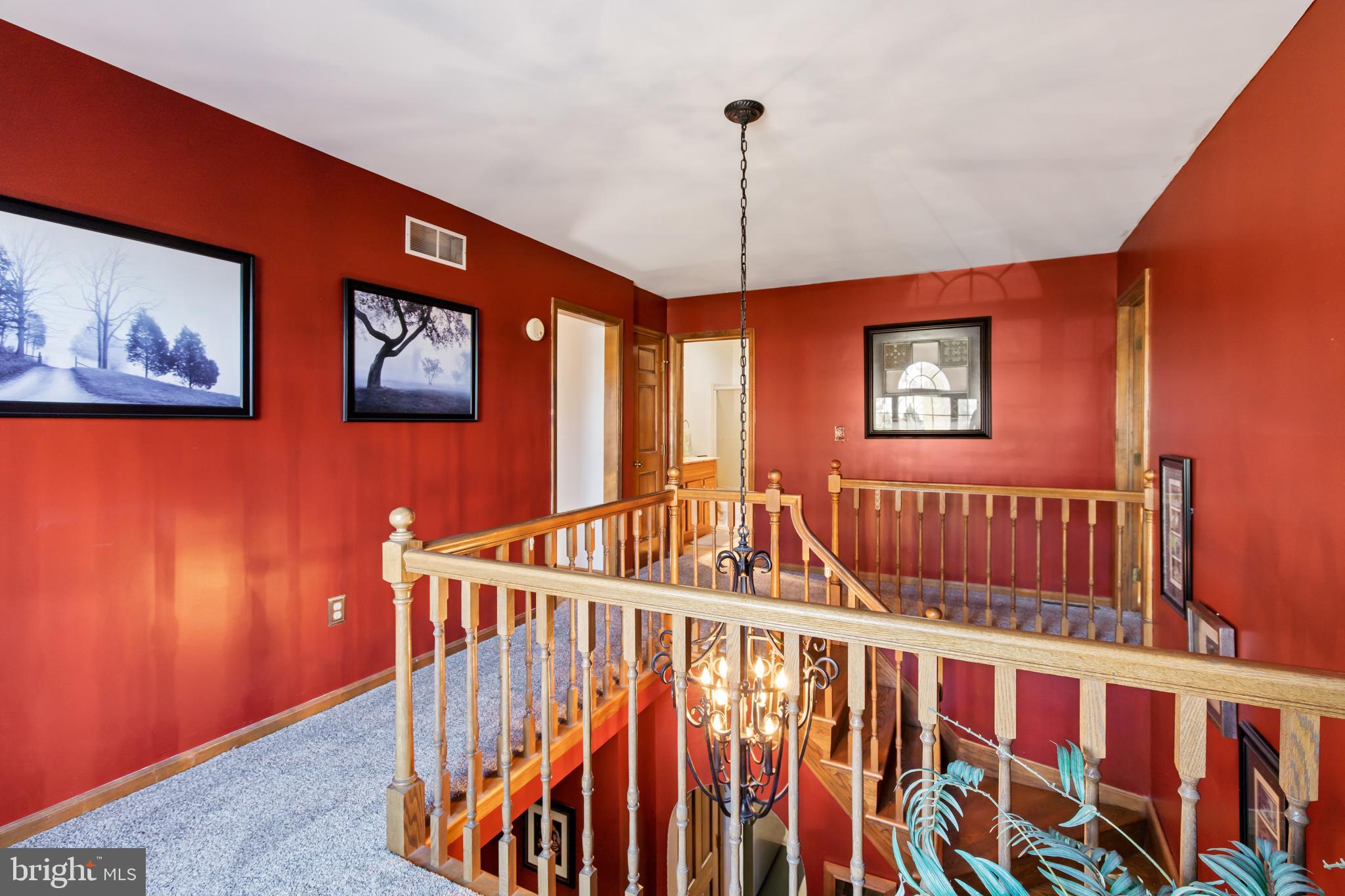 QUAIL HOLLOW - Residential